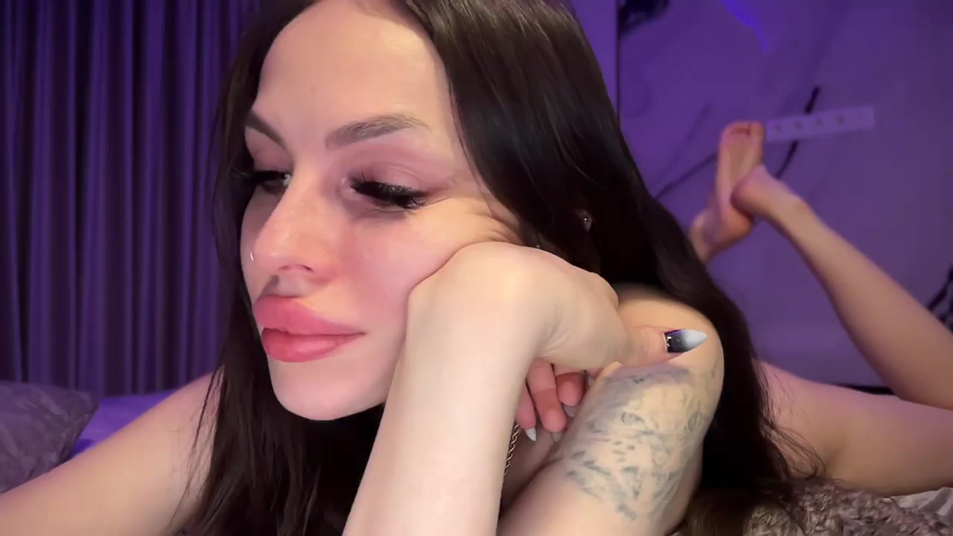 Gallery image thumbnail from UGLYGIRL_'s myfreecams stream on, 03/16/2025, 18:07 image 20 of 20