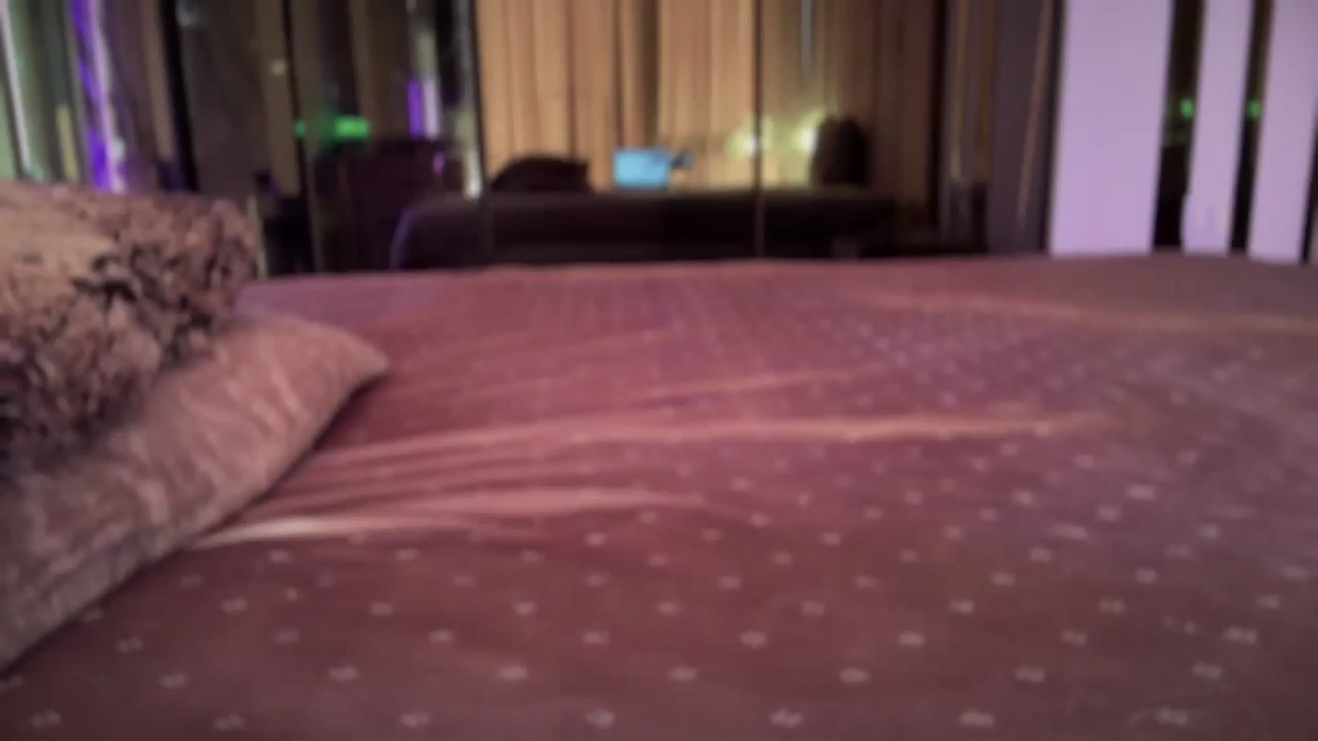 Gallery image thumbnail from UGLYGIRL_'s myfreecams stream on, 03/17/2025, 04:57 image 12 of 20