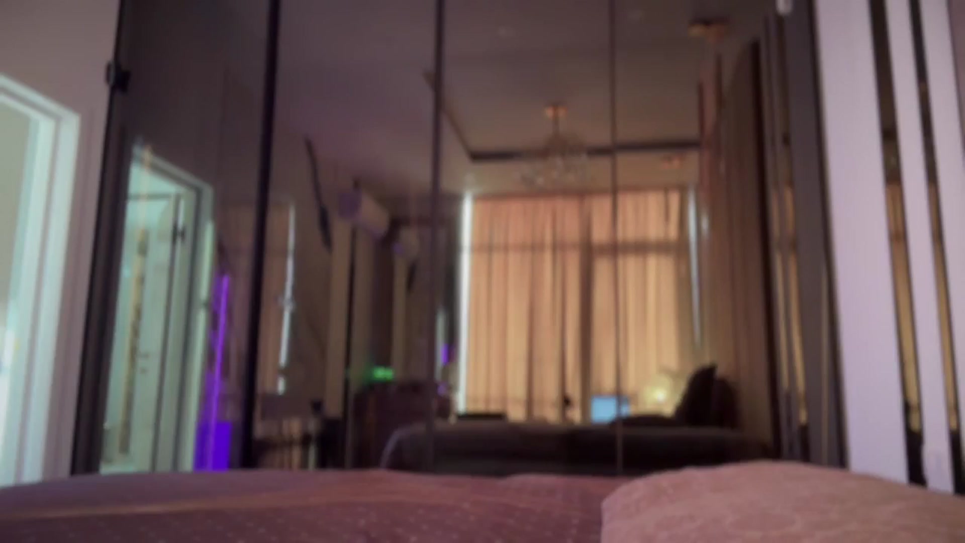 Gallery image thumbnail from UGLYGIRL_'s myfreecams stream on, 03/17/2025, 05:32 image 14 of 20