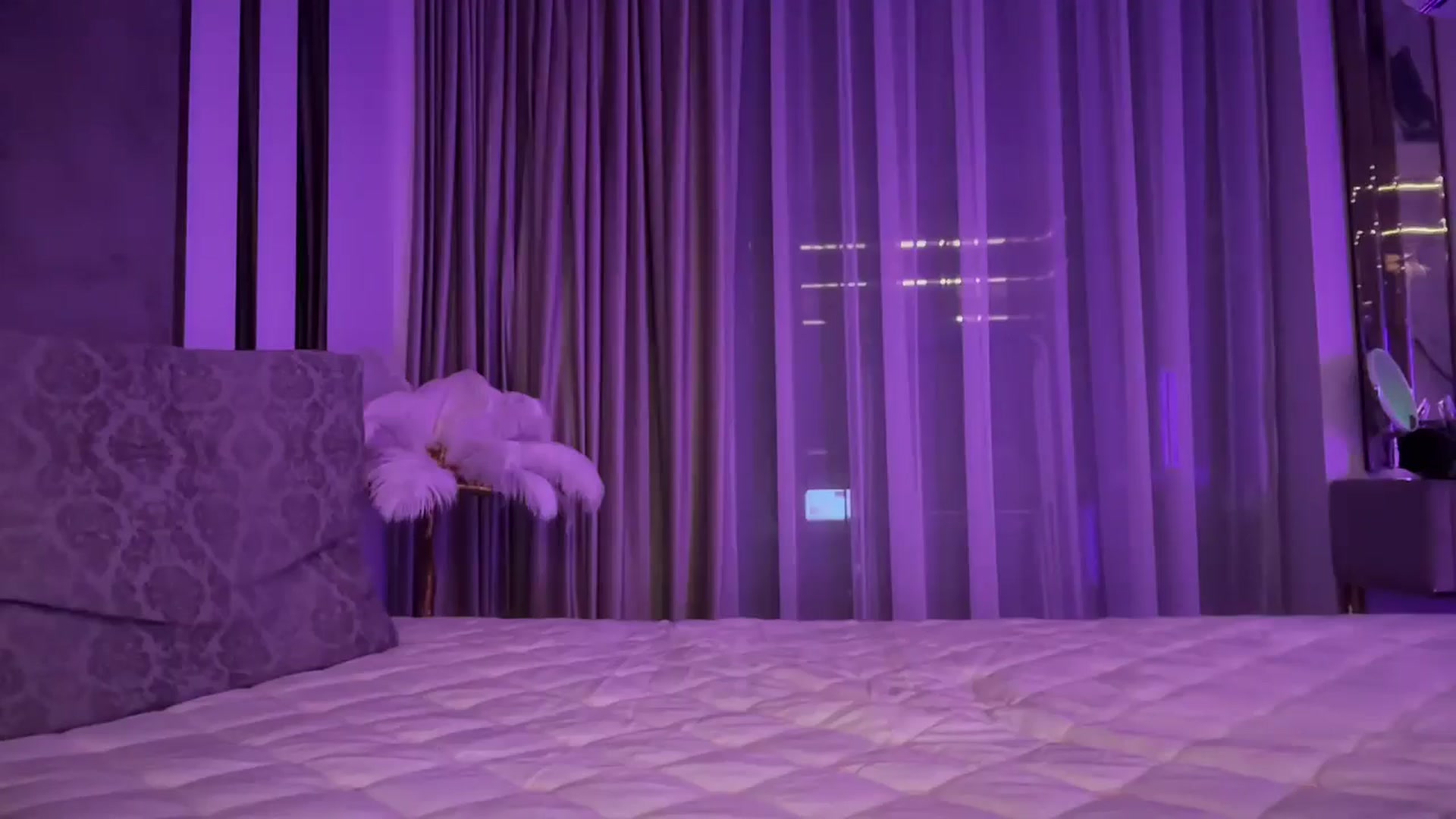 Gallery image thumbnail from UGLYGIRL_'s myfreecams stream on, 03/19/2025, 02:59 image 13 of 20