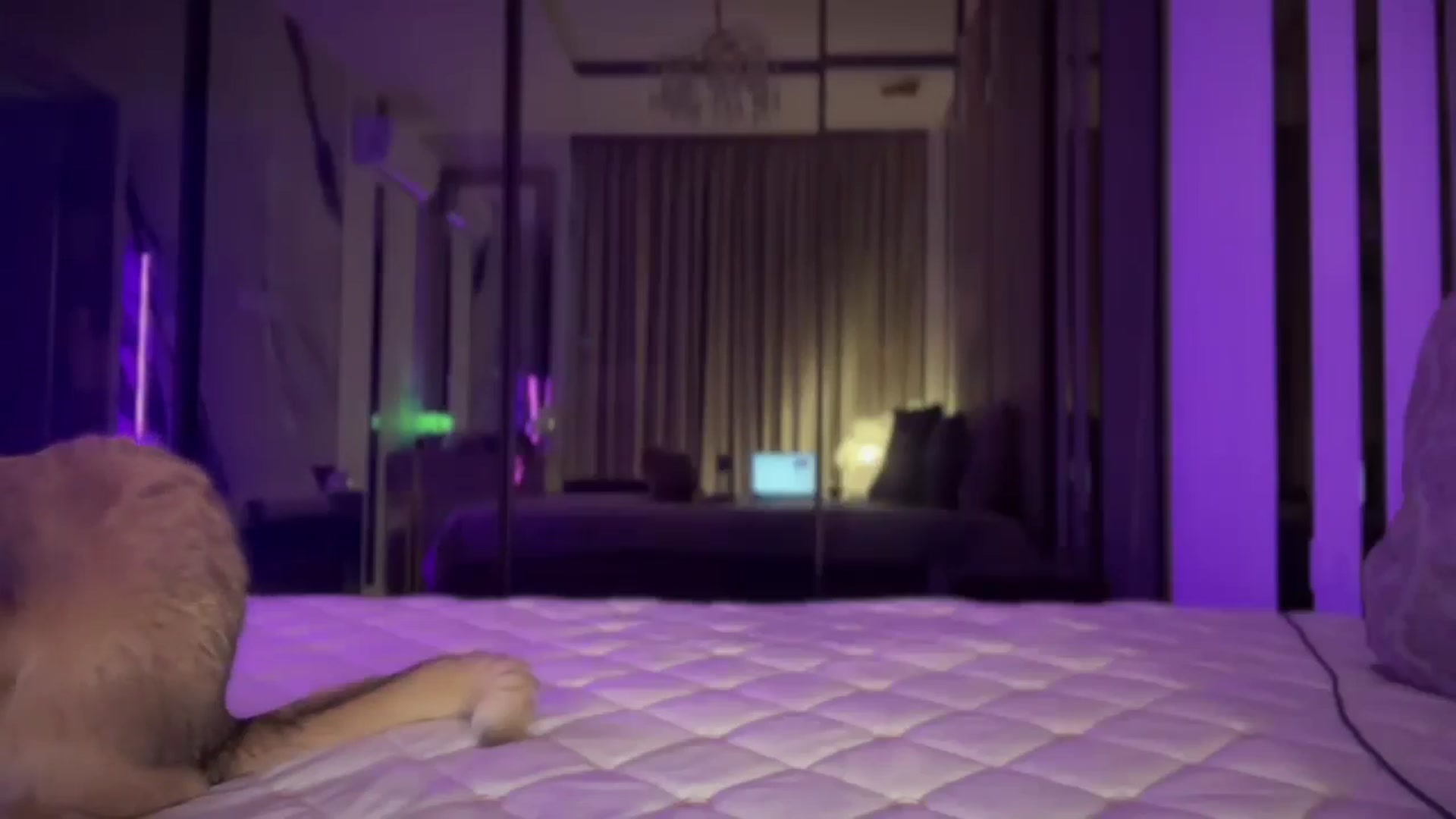 Gallery image thumbnail from UGLYGIRL_'s myfreecams stream on, 03/21/2025, 04:48 image 2 of 20