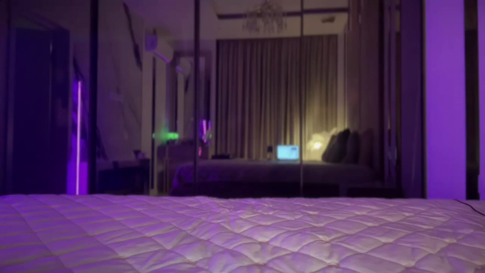 Gallery image thumbnail from UGLYGIRL_'s myfreecams stream on, 03/22/2025, 02:29 image 17 of 20