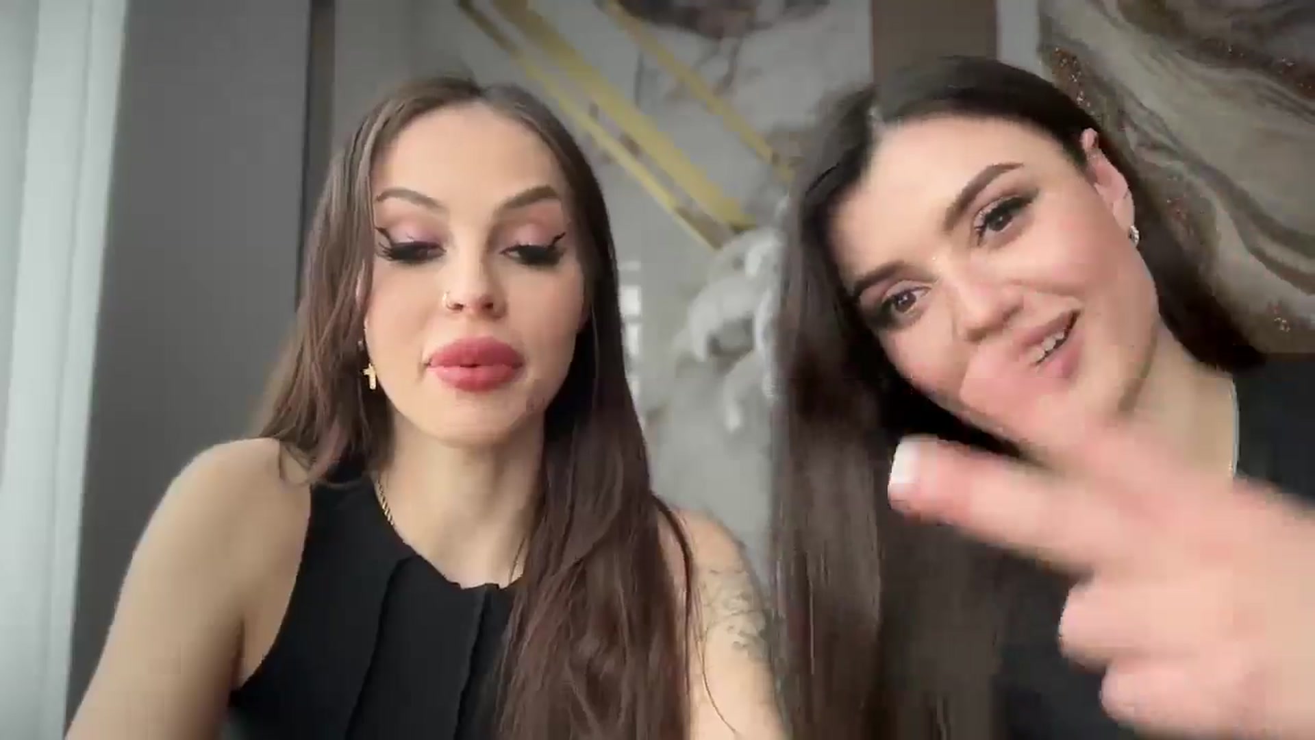 Gallery image thumbnail from UGLYGIRL_'s myfreecams stream on, 03/24/2025, 13:05 image 12 of 20