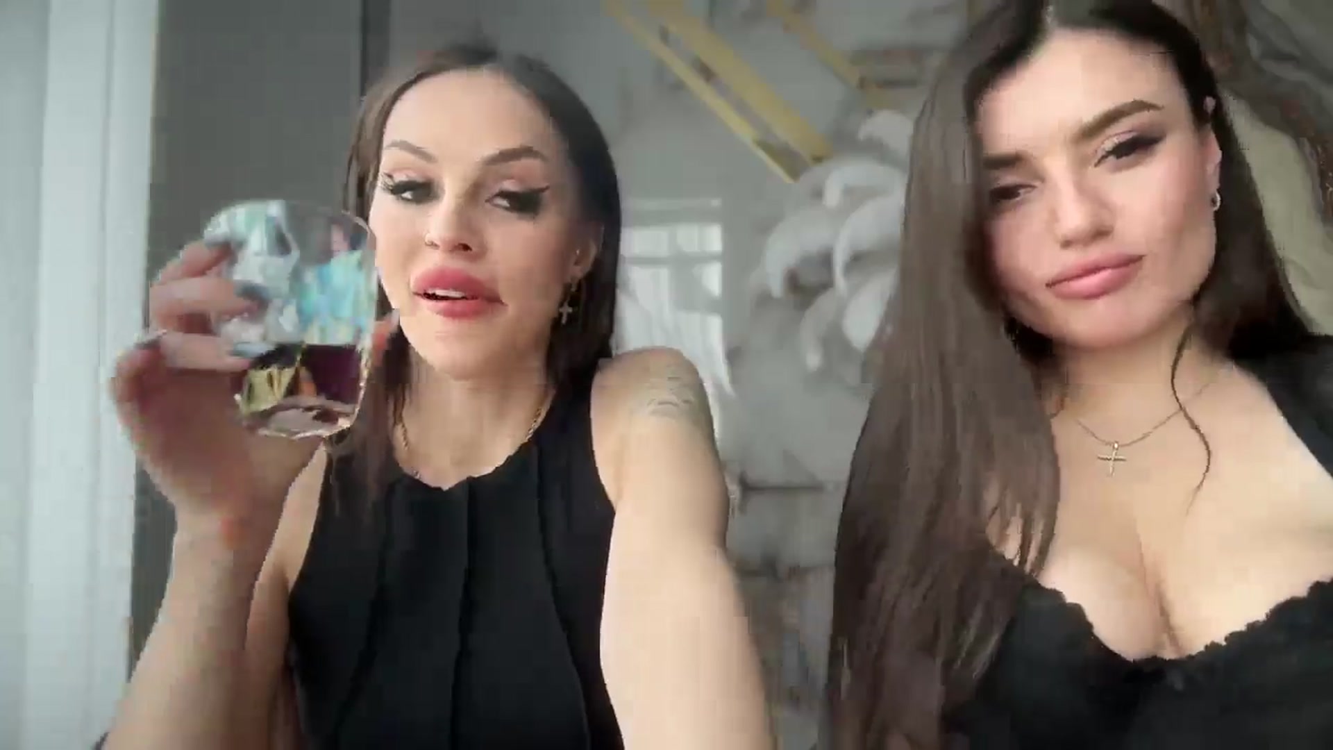 Gallery image thumbnail from UGLYGIRL_'s myfreecams stream on, 03/24/2025, 13:26 image 6 of 20