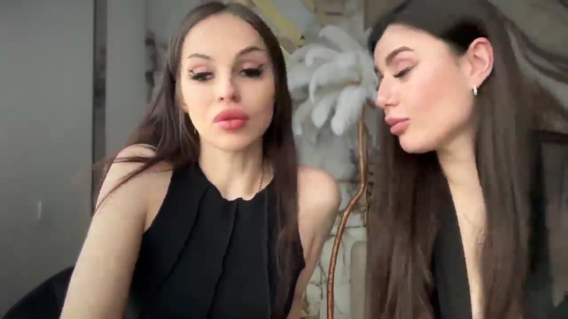 Gallery image thumbnail from UGLYGIRL_'s myfreecams stream on, 03/24/2025, 14:27 image 9 of 20