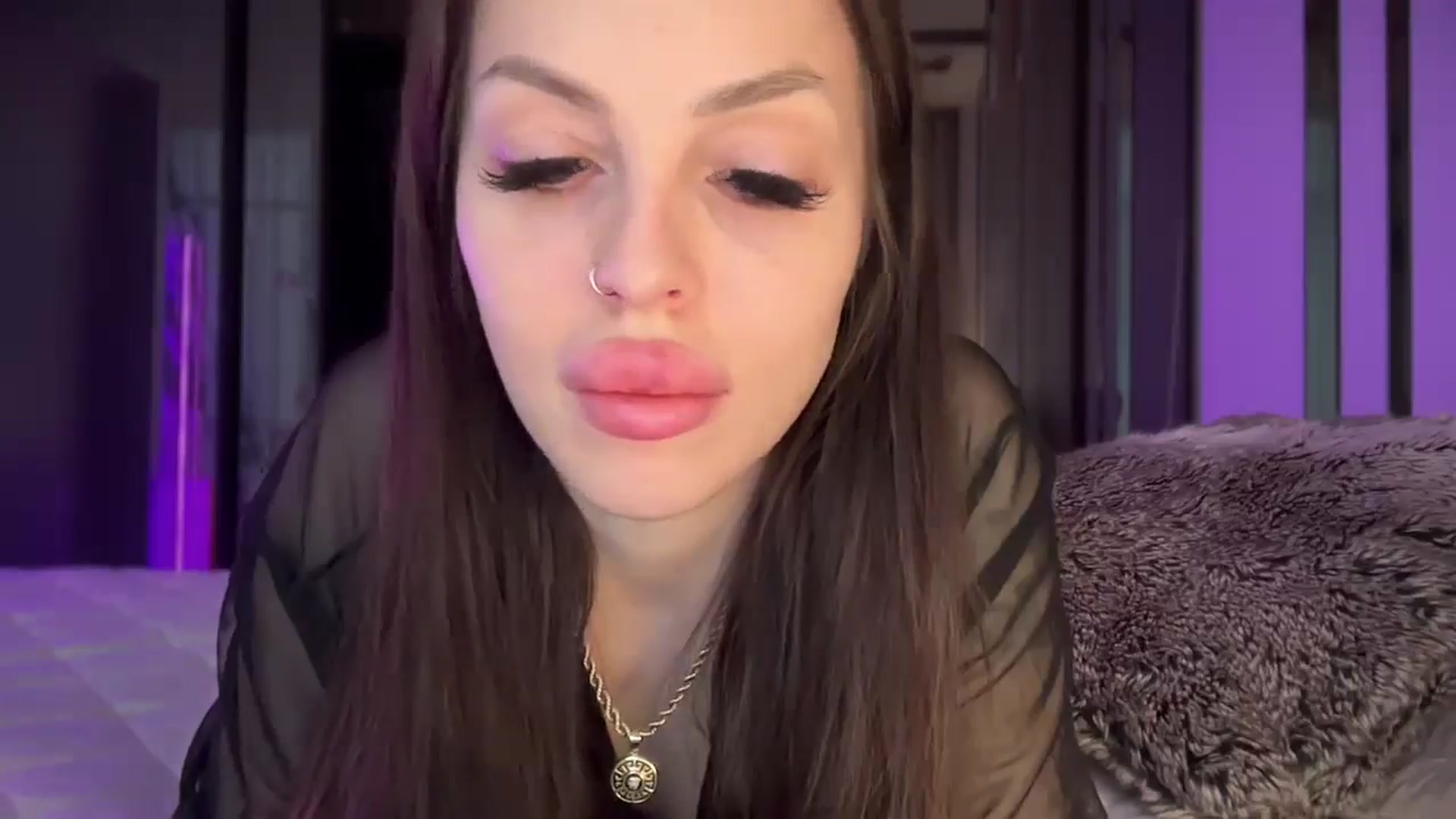 Gallery image thumbnail from UGLYGIRL_'s myfreecams stream on, 03/25/2025, 05:49 image 5 of 20