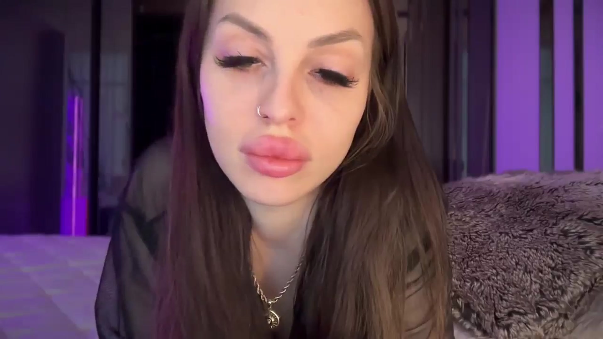 Gallery image thumbnail from UGLYGIRL_'s myfreecams stream on, 03/25/2025, 05:49 image 6 of 20