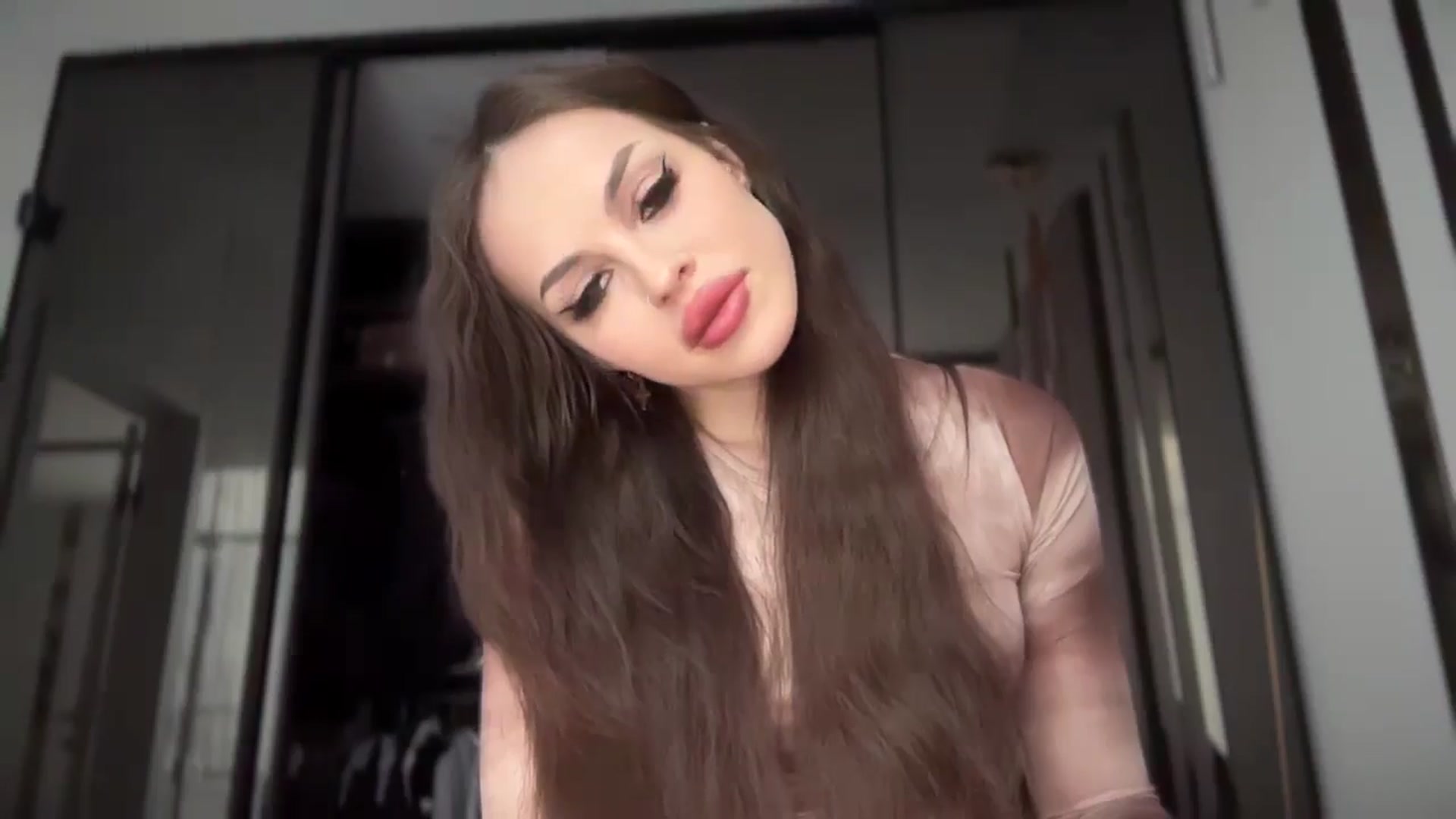 Gallery image thumbnail from UGLYGIRL_'s myfreecams stream on, 03/25/2025, 14:16 image 17 of 20