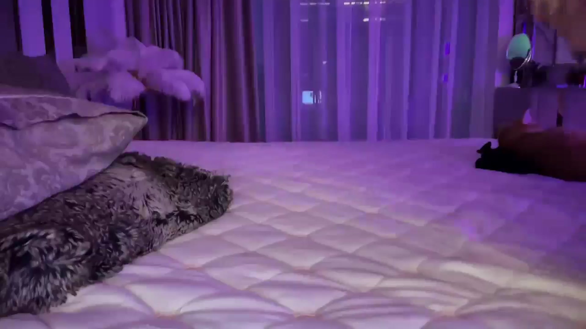 Gallery image thumbnail from UGLYGIRL_'s myfreecams stream on, 03/27/2025, 04:18 image 4 of 20