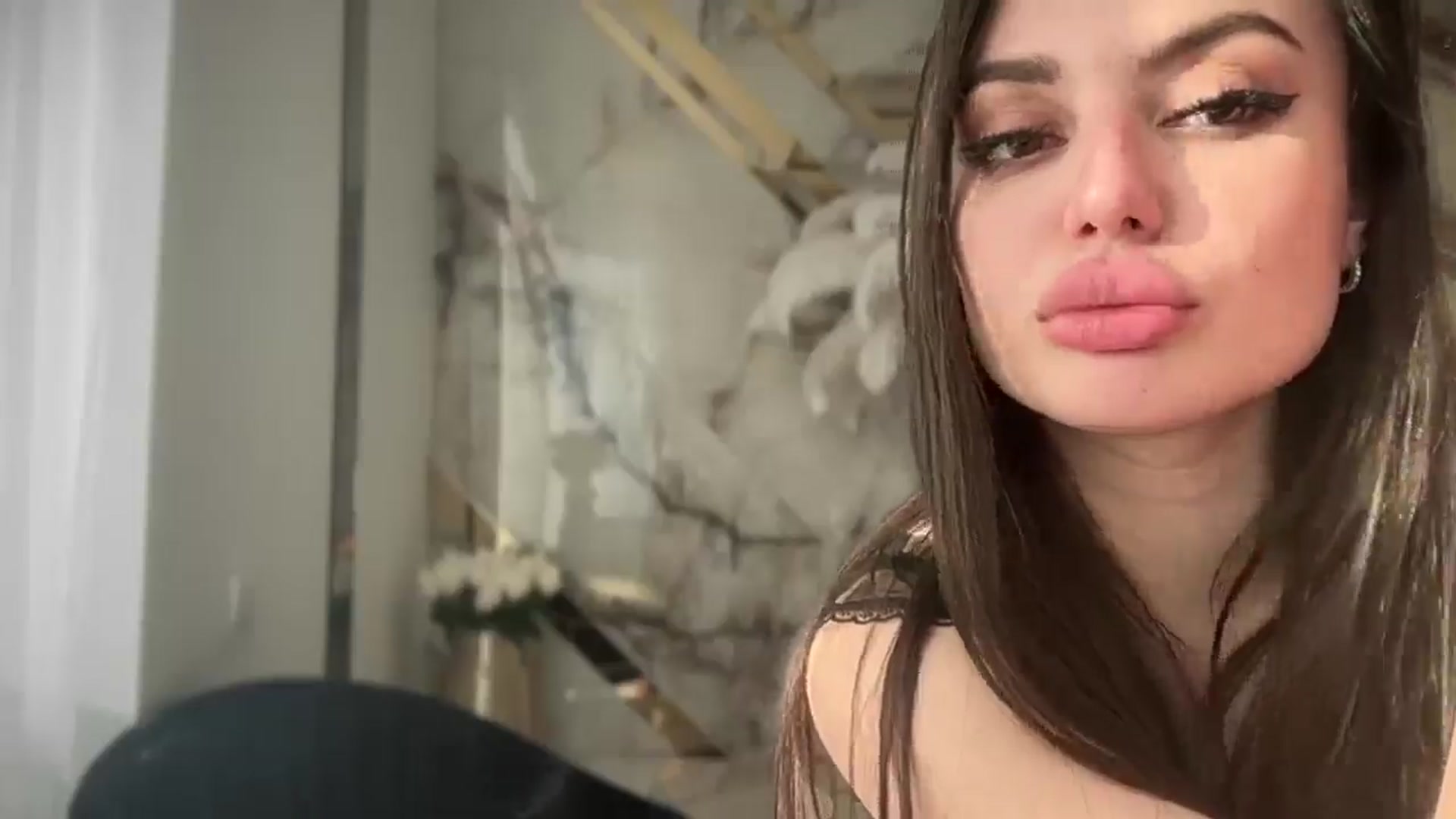 Gallery image thumbnail from UGLYGIRL_'s myfreecams stream on, 03/29/2025, 07:59 image 2 of 20