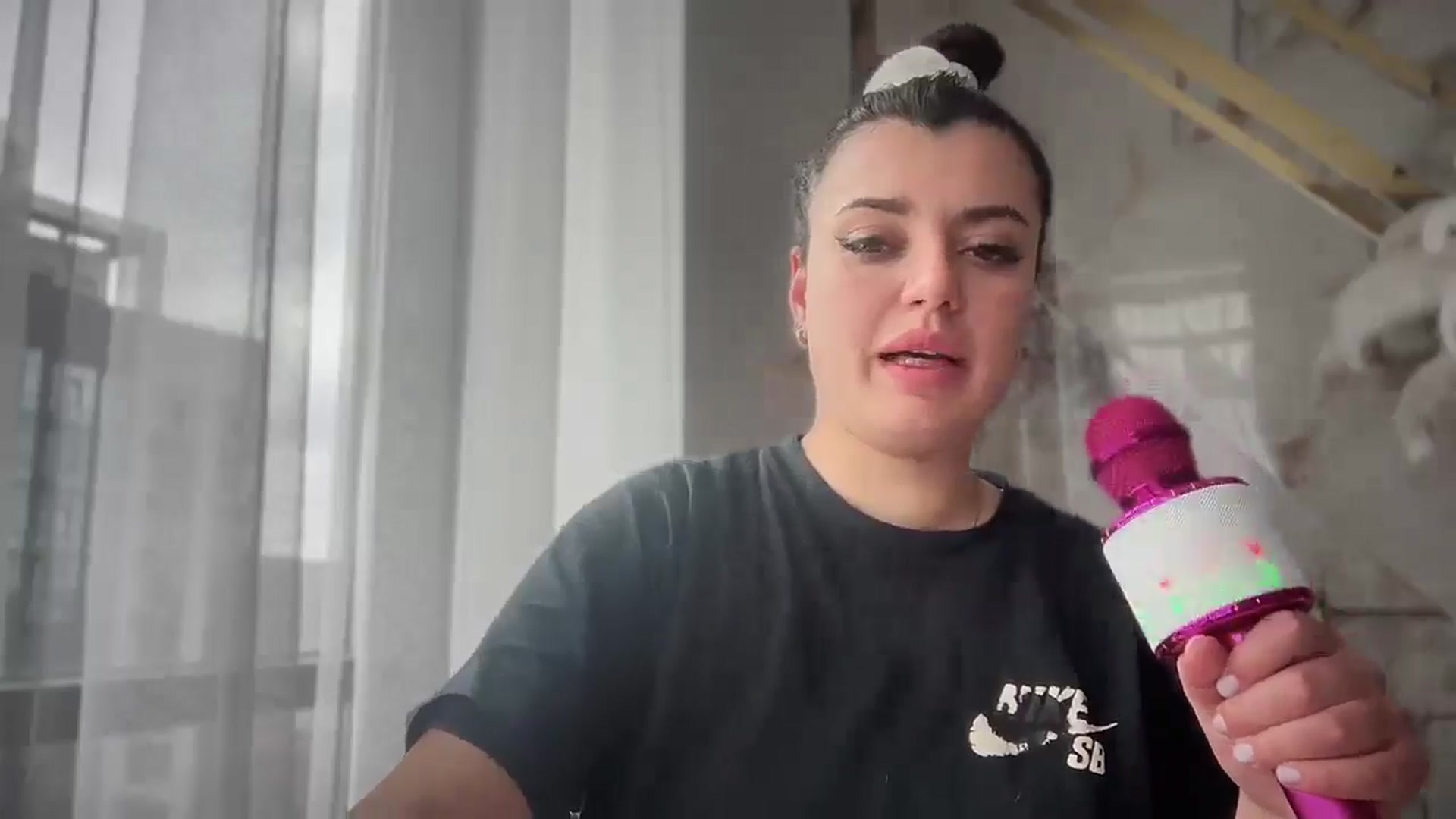 Gallery image thumbnail from UGLYGIRL_'s myfreecams stream on, 03/30/2025, 09:05 image 19 of 20