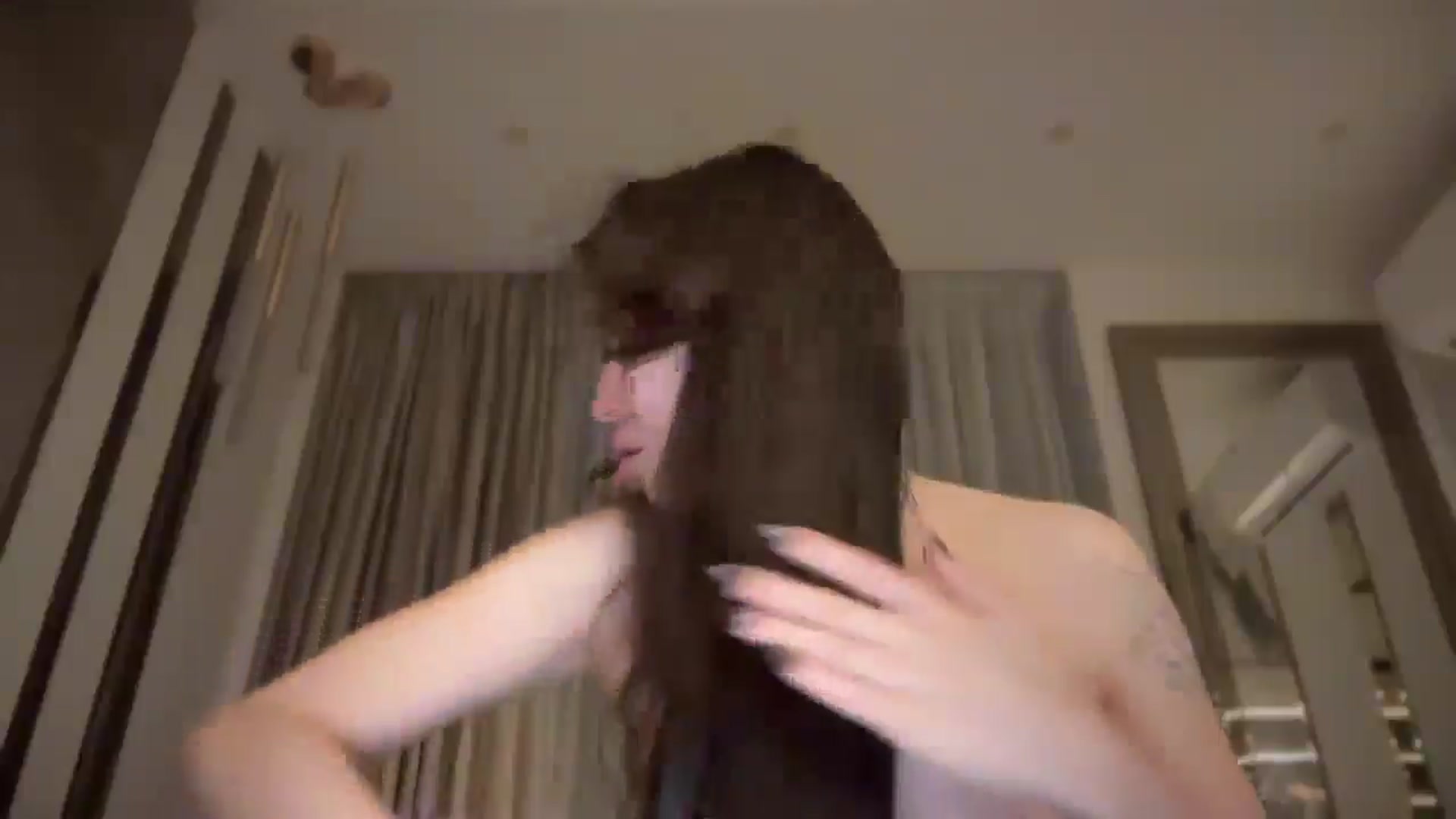 Gallery image thumbnail from UGLYGIRL_'s myfreecams stream on, 03/30/2025, 18:18 image 4 of 20