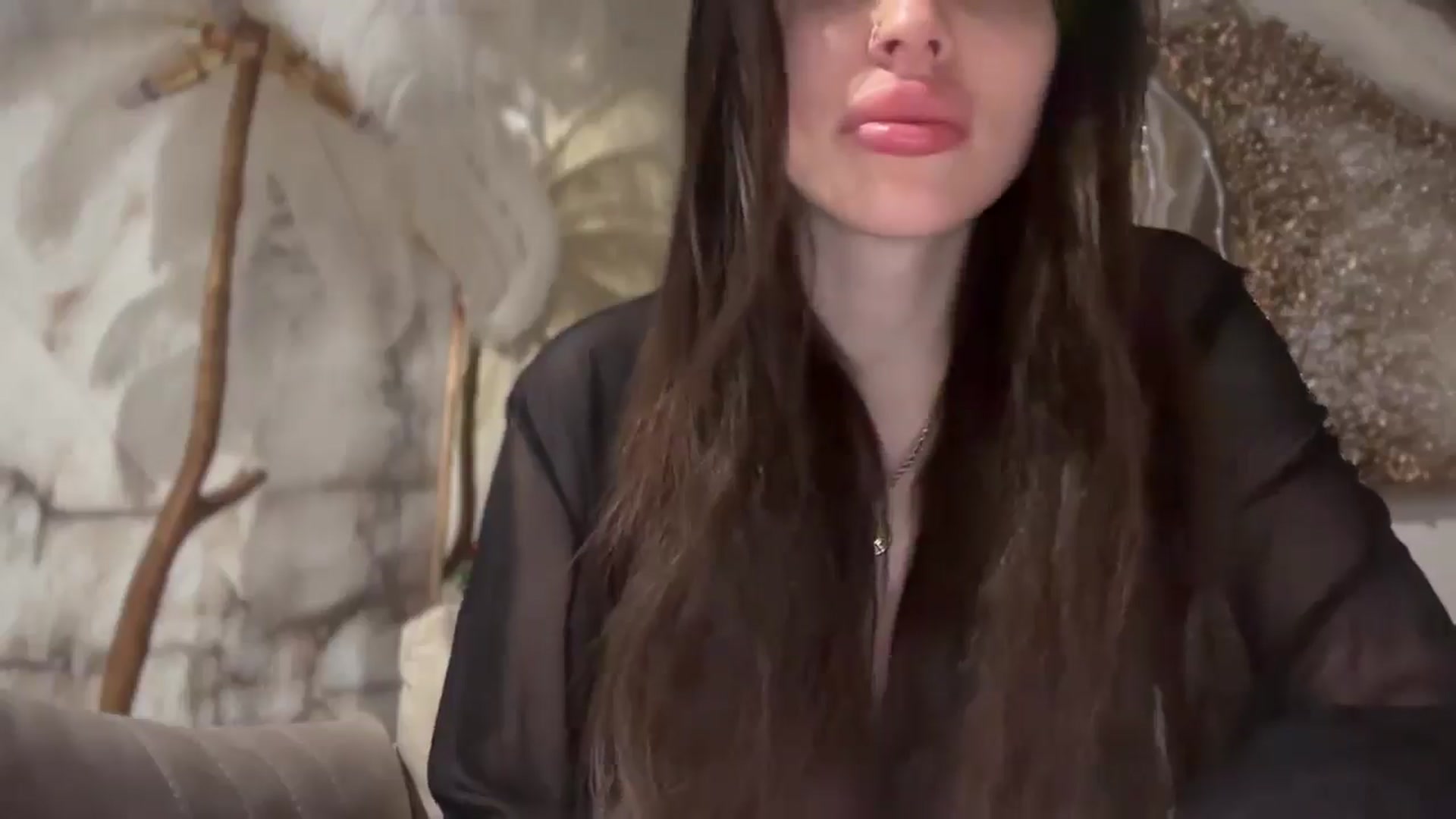 Gallery image thumbnail from UGLYGIRL_'s myfreecams stream on, 03/31/2025, 02:05 image 12 of 20