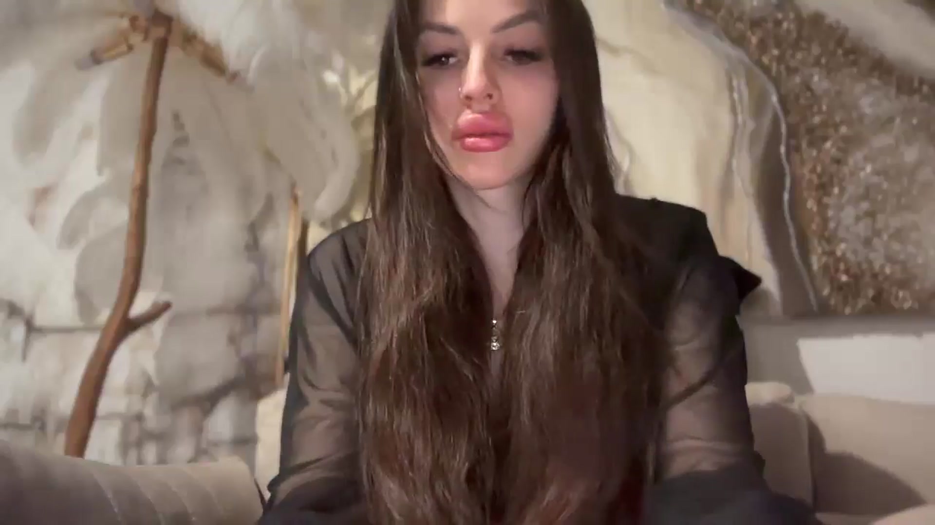 Gallery image thumbnail from UGLYGIRL_'s myfreecams stream on, 03/31/2025, 02:05 image 5 of 20