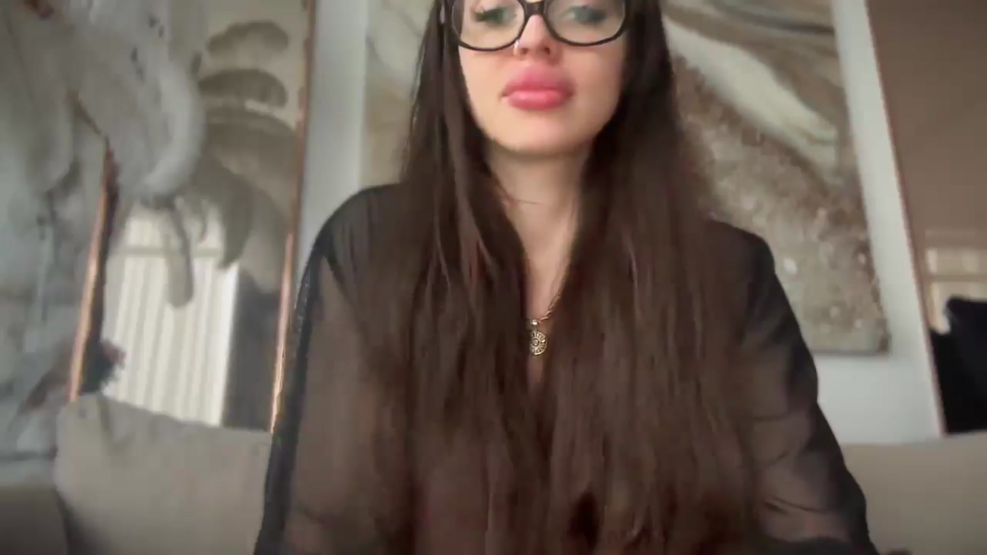 Gallery image thumbnail from UGLYGIRL_'s myfreecams stream on, 03/31/2025, 07:06 image 19 of 20