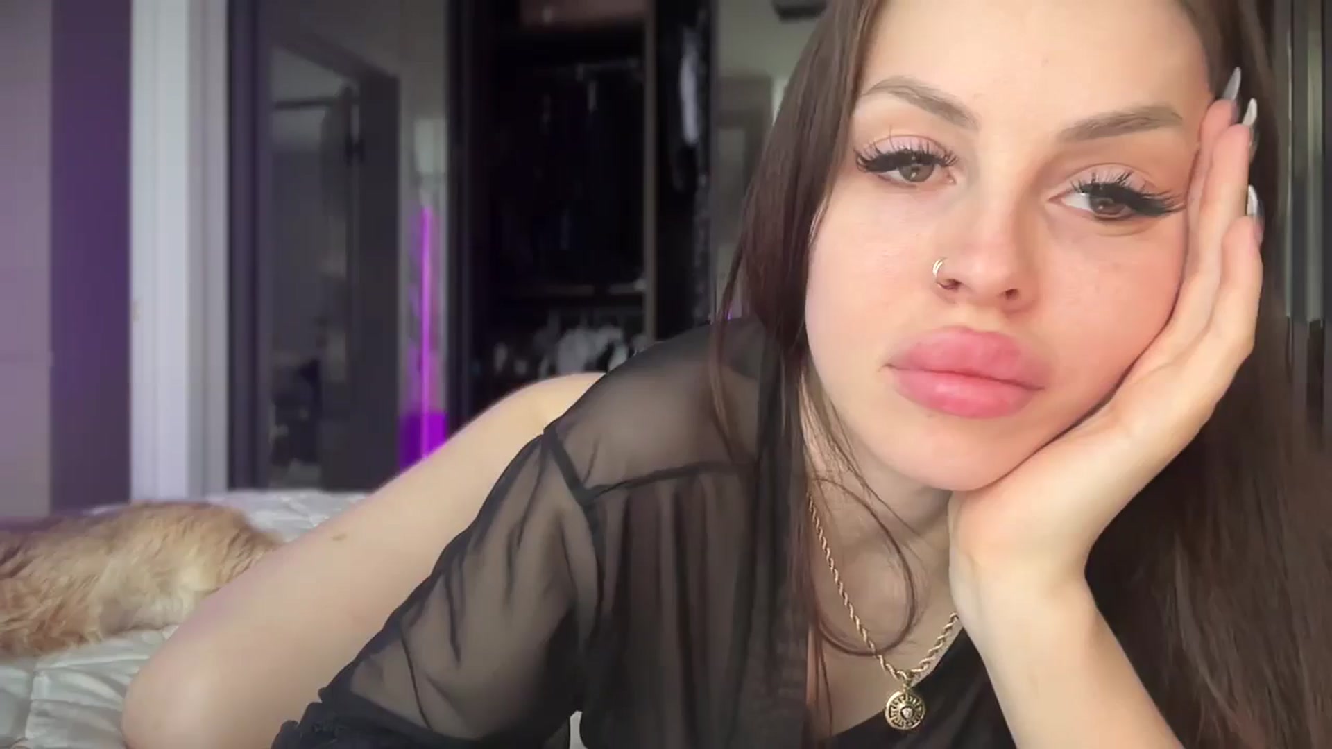 Gallery image thumbnail from UGLYGIRL_'s myfreecams stream on, 04/01/2025, 09:18 image 12 of 20