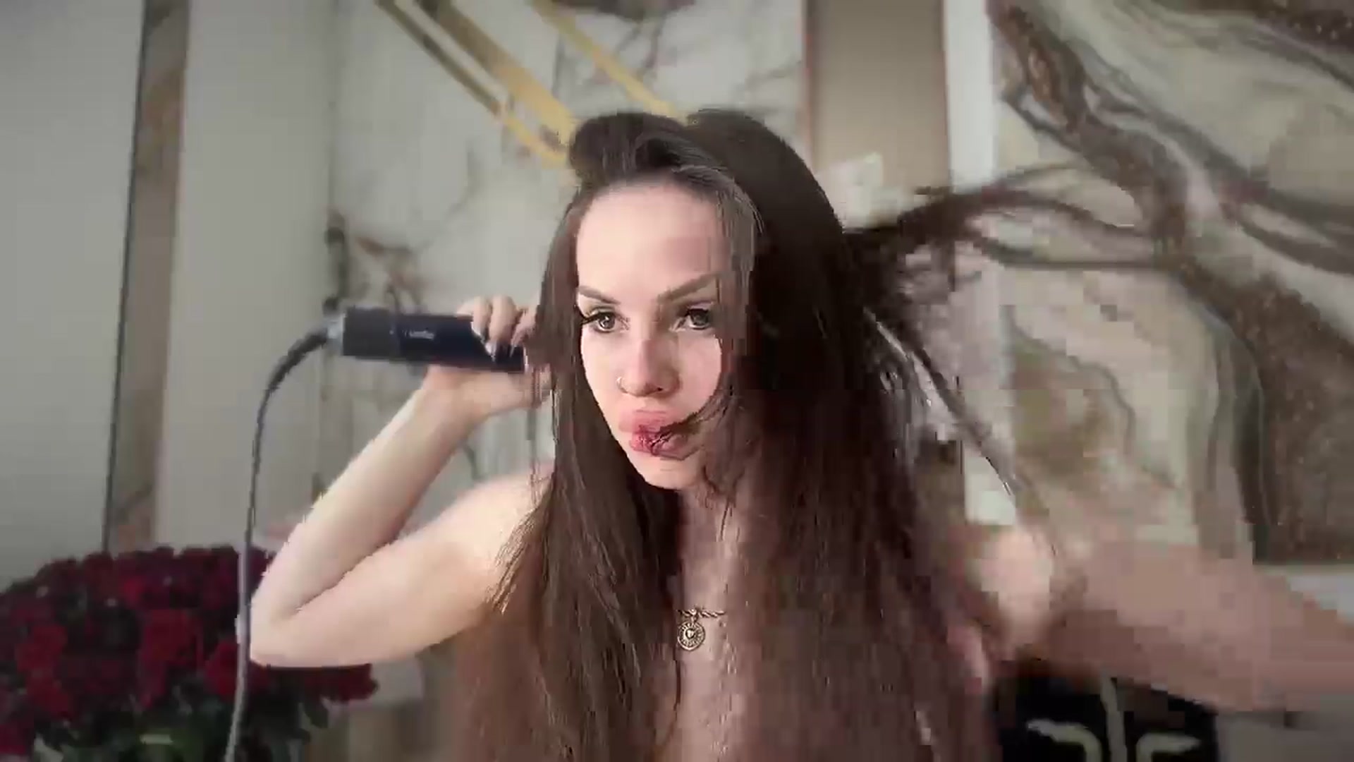 Gallery image thumbnail from UGLYGIRL_'s myfreecams stream on, 04/04/2025, 08:16 image 5 of 20