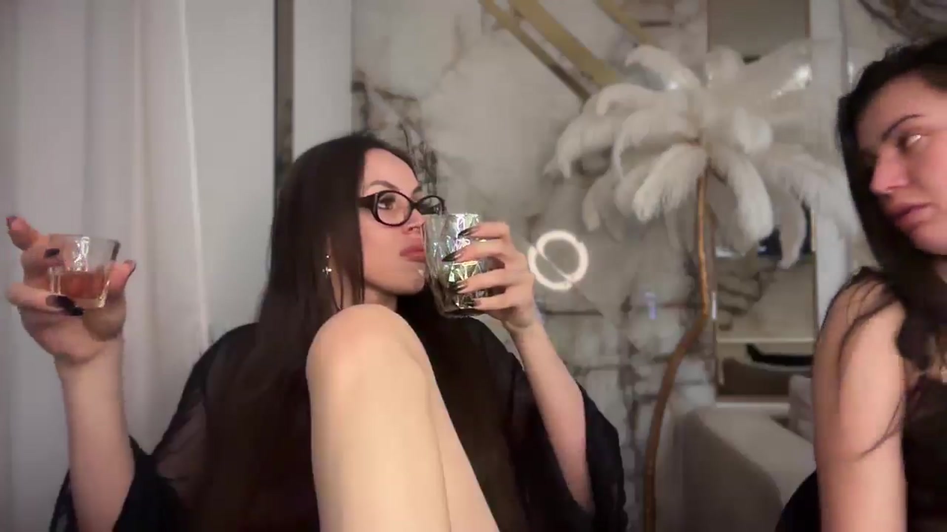 Gallery image thumbnail from UGLYGIRL_'s myfreecams stream on, 04/04/2025, 21:59 image 3 of 20