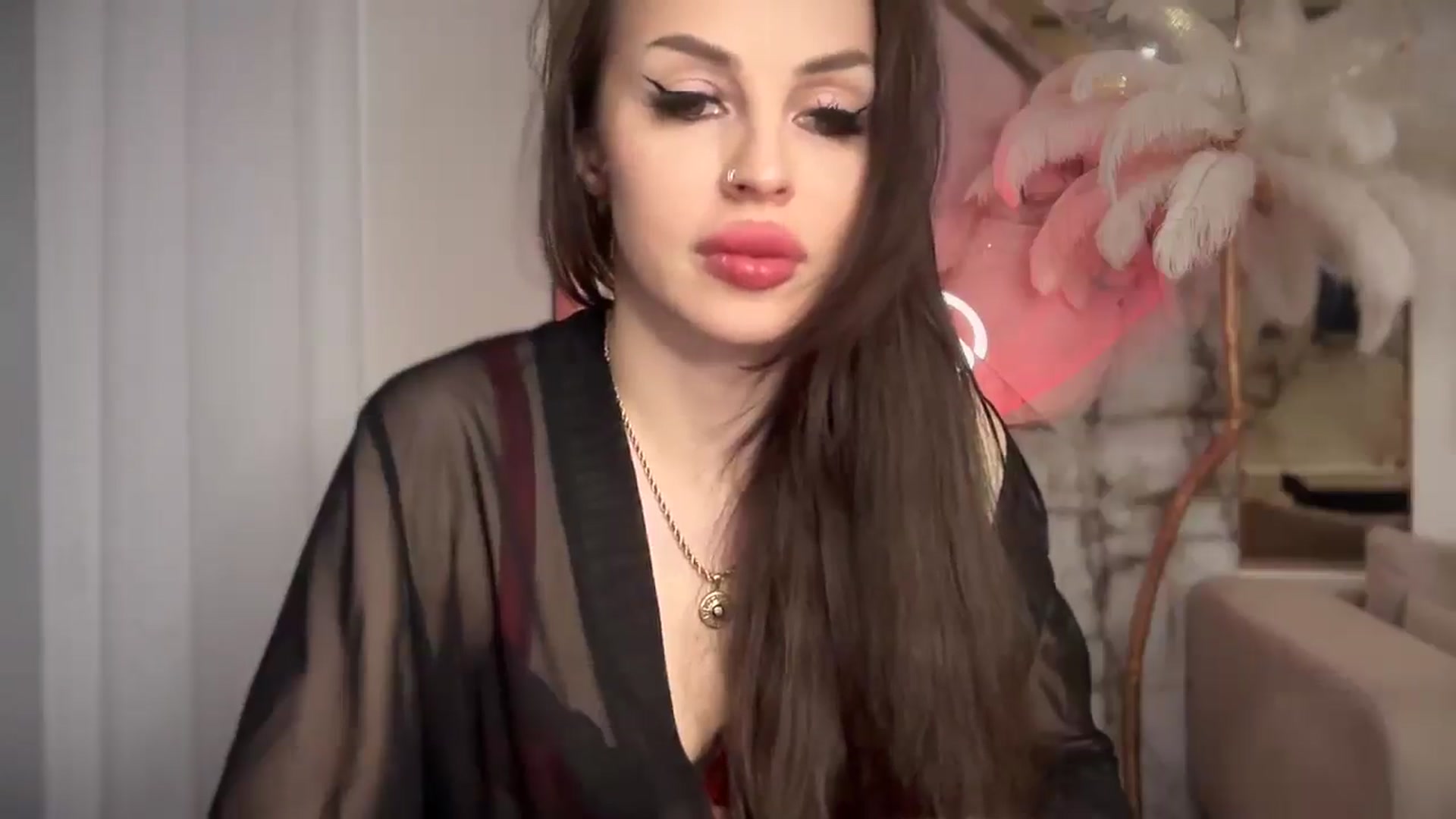 Gallery image thumbnail from UGLYGIRL_'s myfreecams stream on, 04/05/2025, 22:04 image 12 of 20