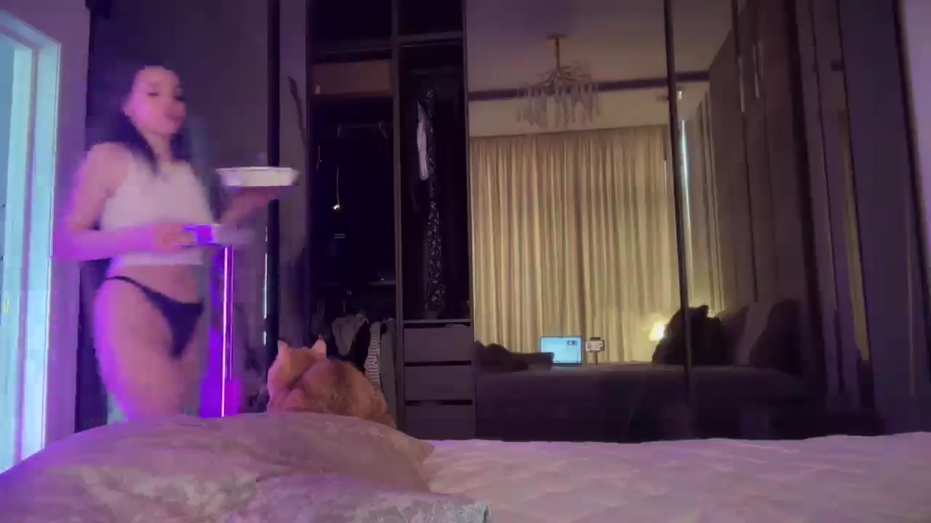 Gallery image thumbnail from UGLYGIRL_'s myfreecams stream on, 04/08/2025, 11:07 image 18 of 20