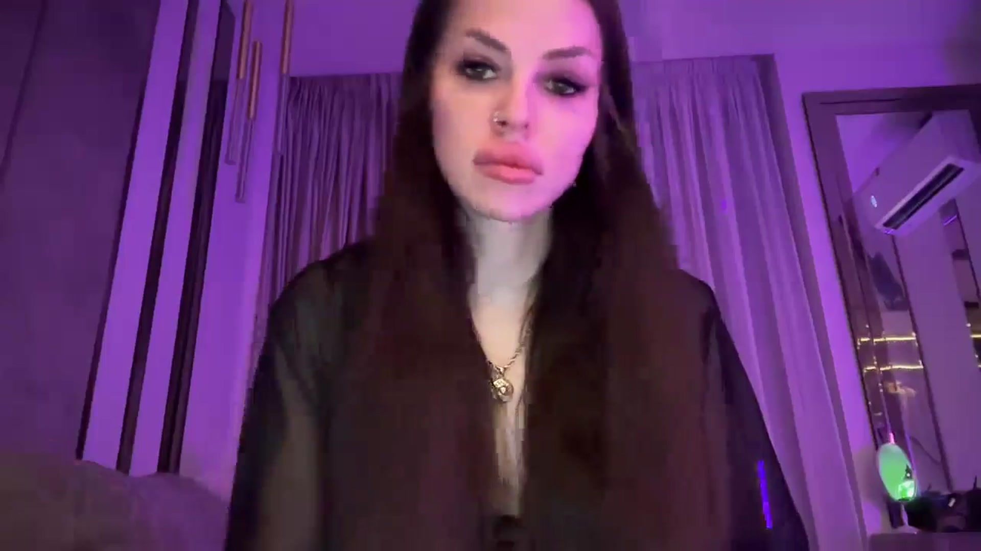 Gallery image thumbnail from UGLYGIRL_'s myfreecams stream on, 04/09/2025, 24:43 image 4 of 20