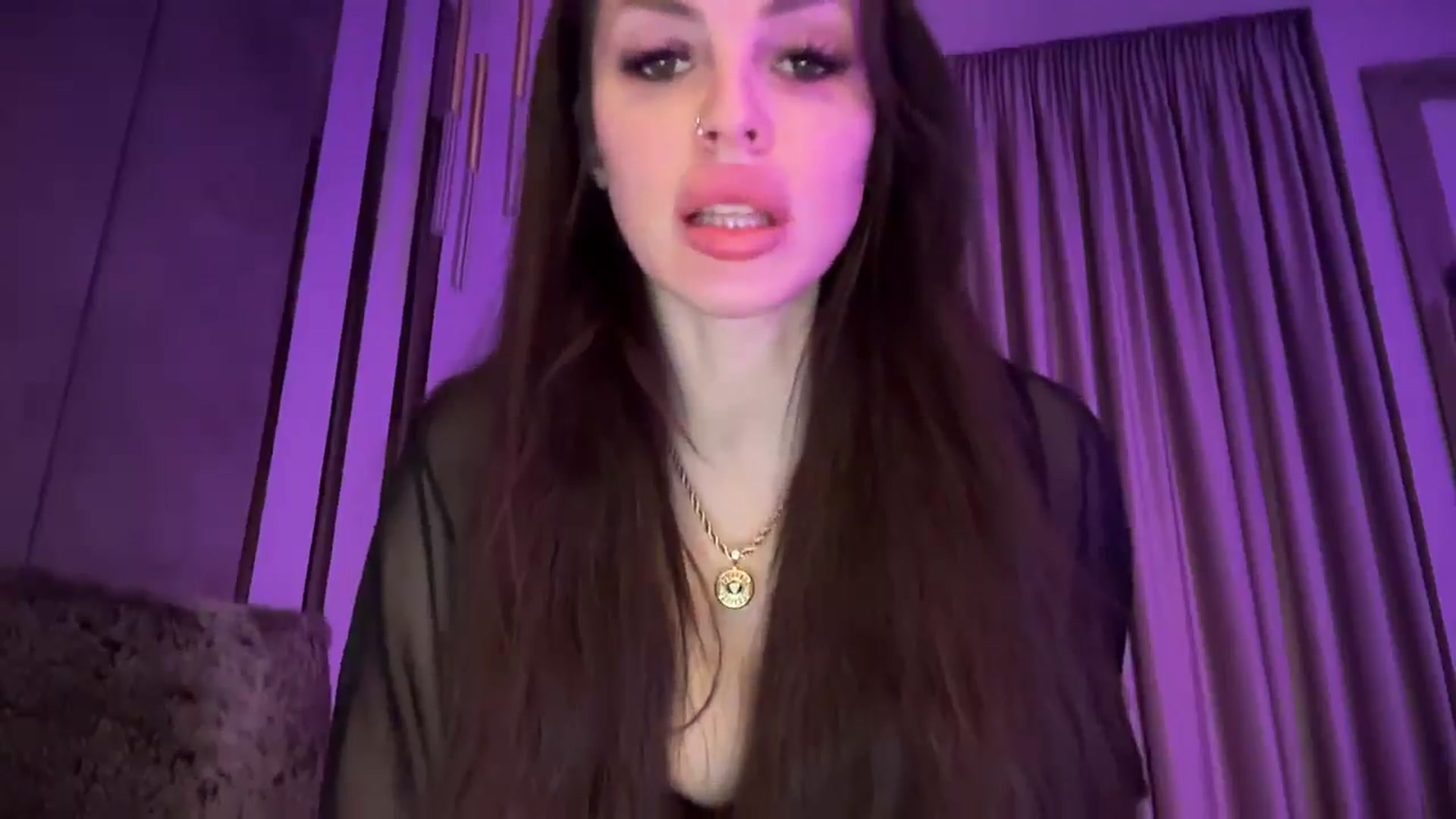 Gallery image thumbnail from UGLYGIRL_'s myfreecams stream on, 04/09/2025, 21:29 image 14 of 20