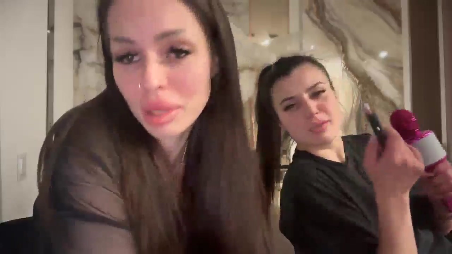 Gallery image thumbnail from UGLYGIRL_'s myfreecams stream on, 04/10/2025, 24:02 image 11 of 20