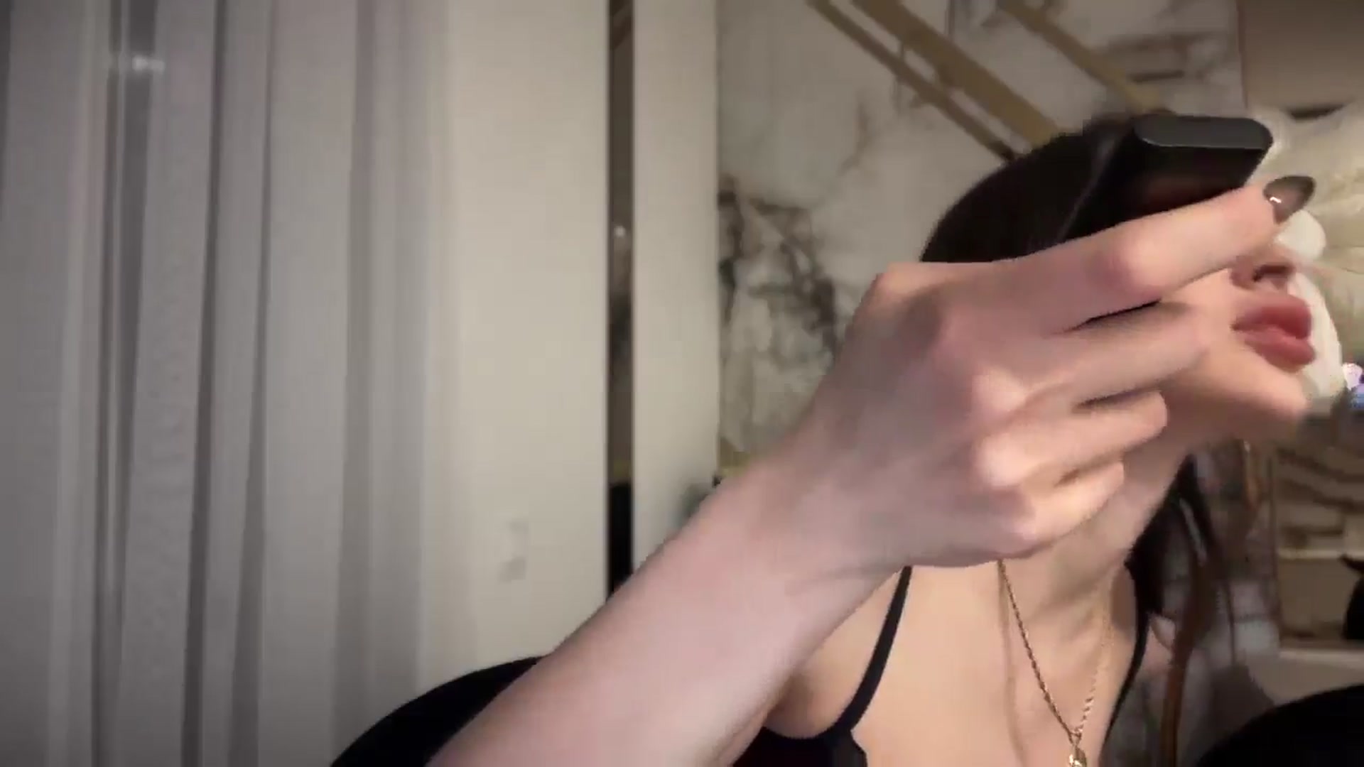 Gallery image thumbnail from UGLYGIRL_'s myfreecams stream on, 04/12/2025, 22:31 image 3 of 20