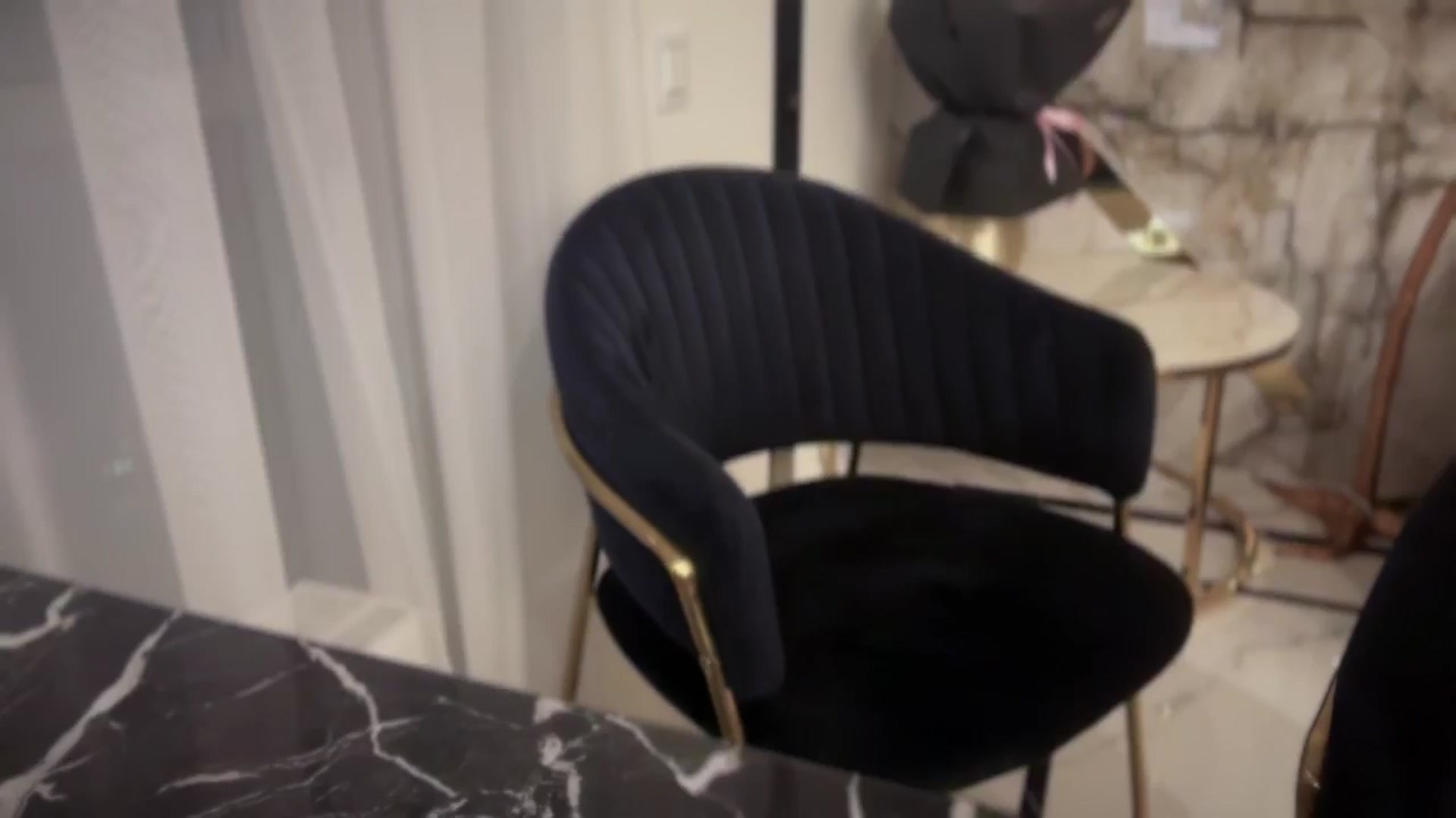 Gallery image thumbnail from UGLYGIRL_'s myfreecams stream on, 04/13/2025, 24:02 image 17 of 20