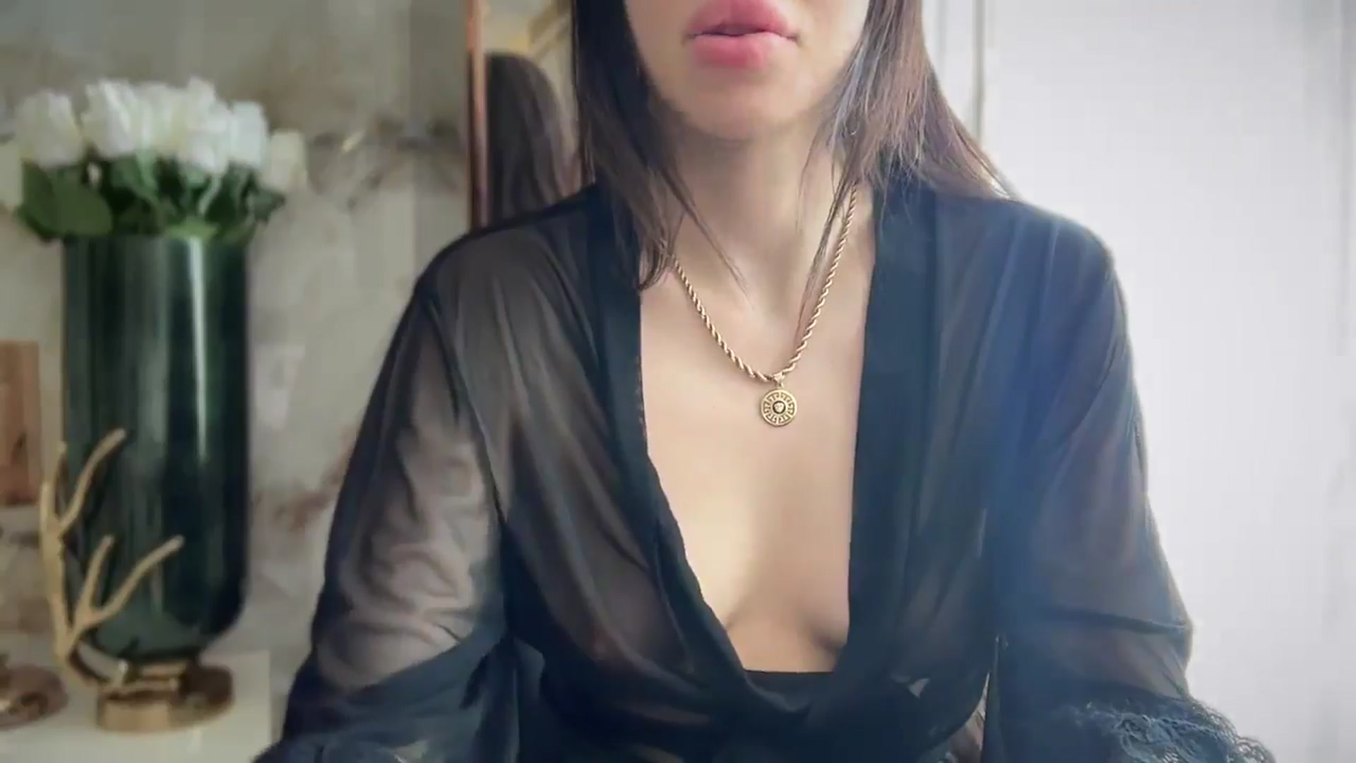 Gallery image thumbnail from UGLYGIRL_'s myfreecams stream on, 04/14/2025, 10:49 image 6 of 20