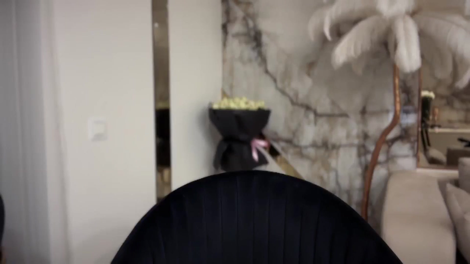 Gallery image thumbnail from UGLYGIRL_'s myfreecams stream on, 04/14/2025, 19:28 image 18 of 20