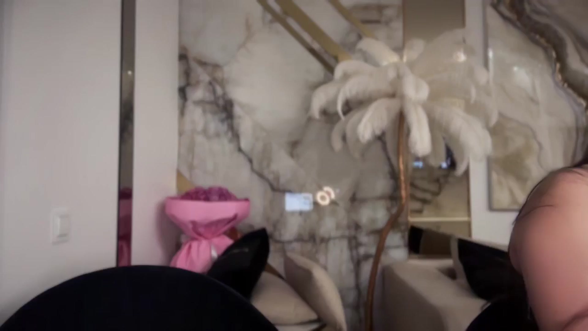Gallery image thumbnail from UGLYGIRL_'s myfreecams stream on, 04/19/2025, 23:41 image 1 of 20