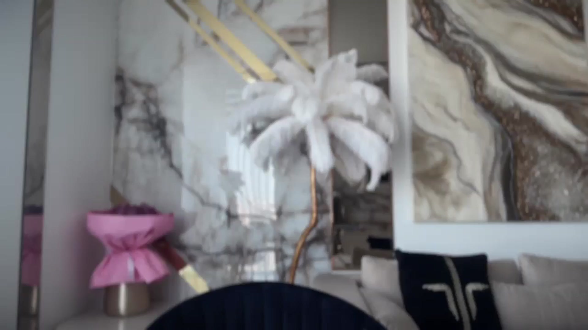 Gallery image thumbnail from UGLYGIRL_'s myfreecams stream on, 04/23/2025, 13:38 image 15 of 20
