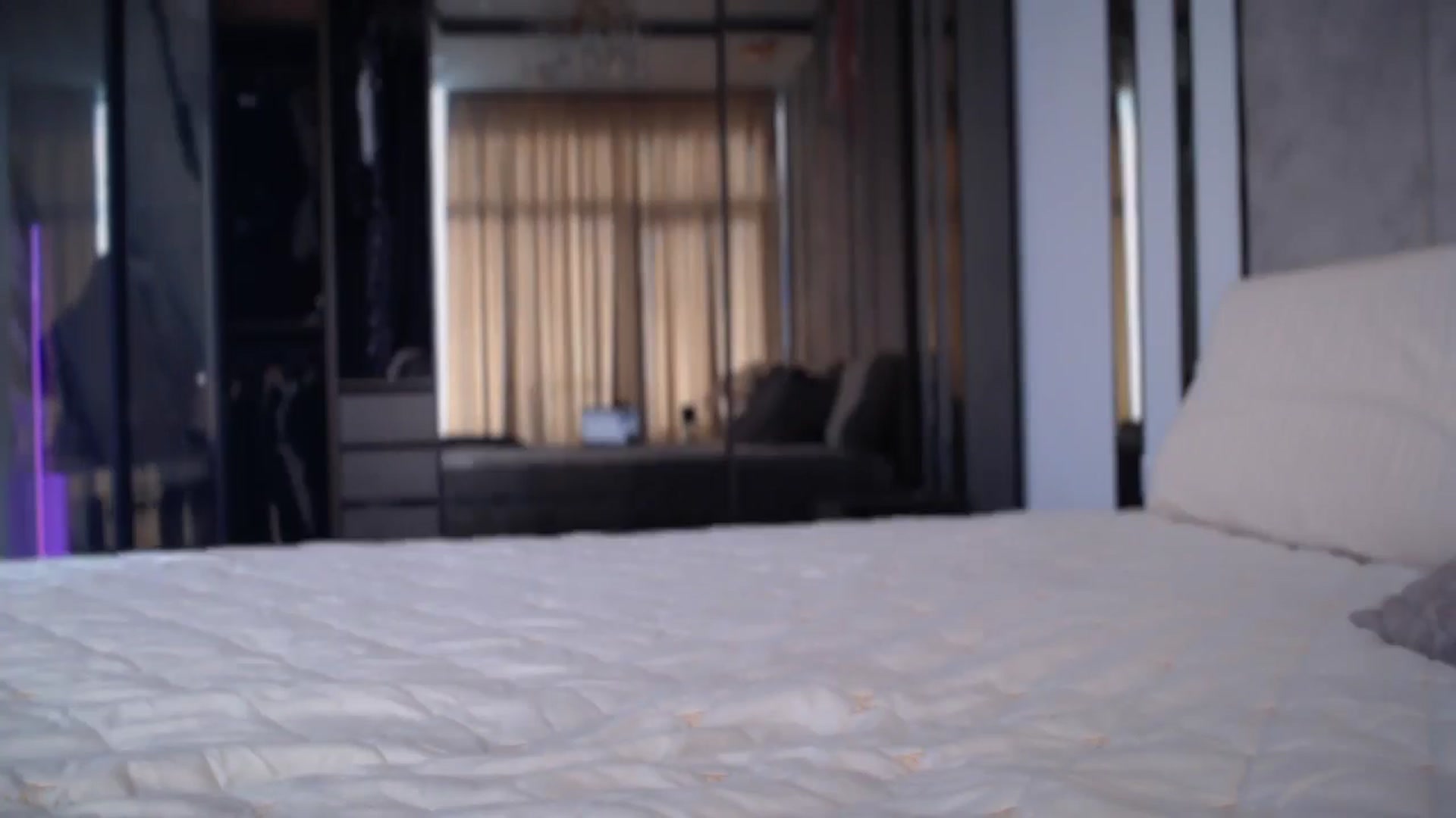 Gallery image thumbnail from UGLYGIRL_'s myfreecams stream on, 05/03/2025, 06:40 image 7 of 20
