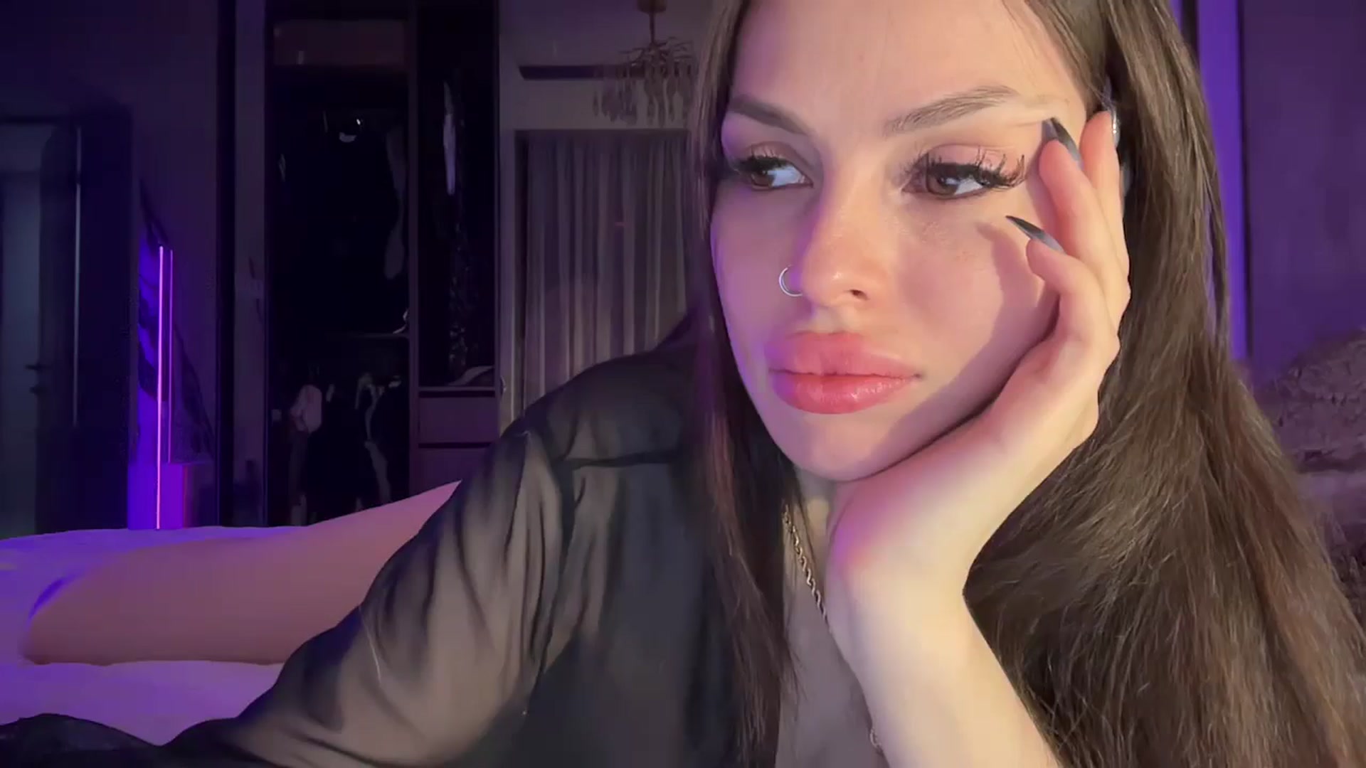 Gallery image thumbnail from UGLYGIRL_'s myfreecams stream on, 05/04/2025, 21:08 image 20 of 20