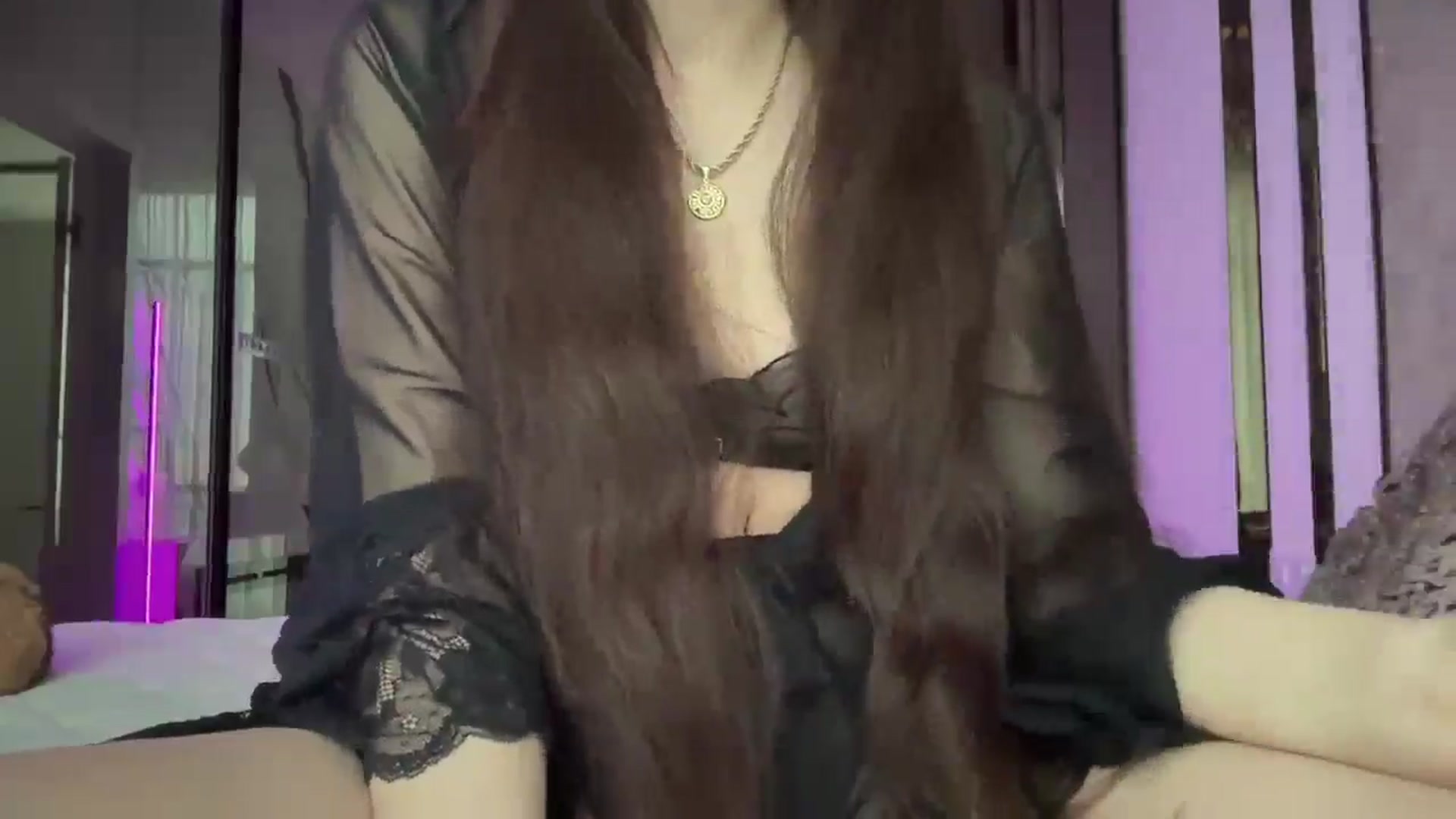 Gallery image thumbnail from UGLYGIRL_'s myfreecams stream on, 05/05/2025, 04:08 image 7 of 20
