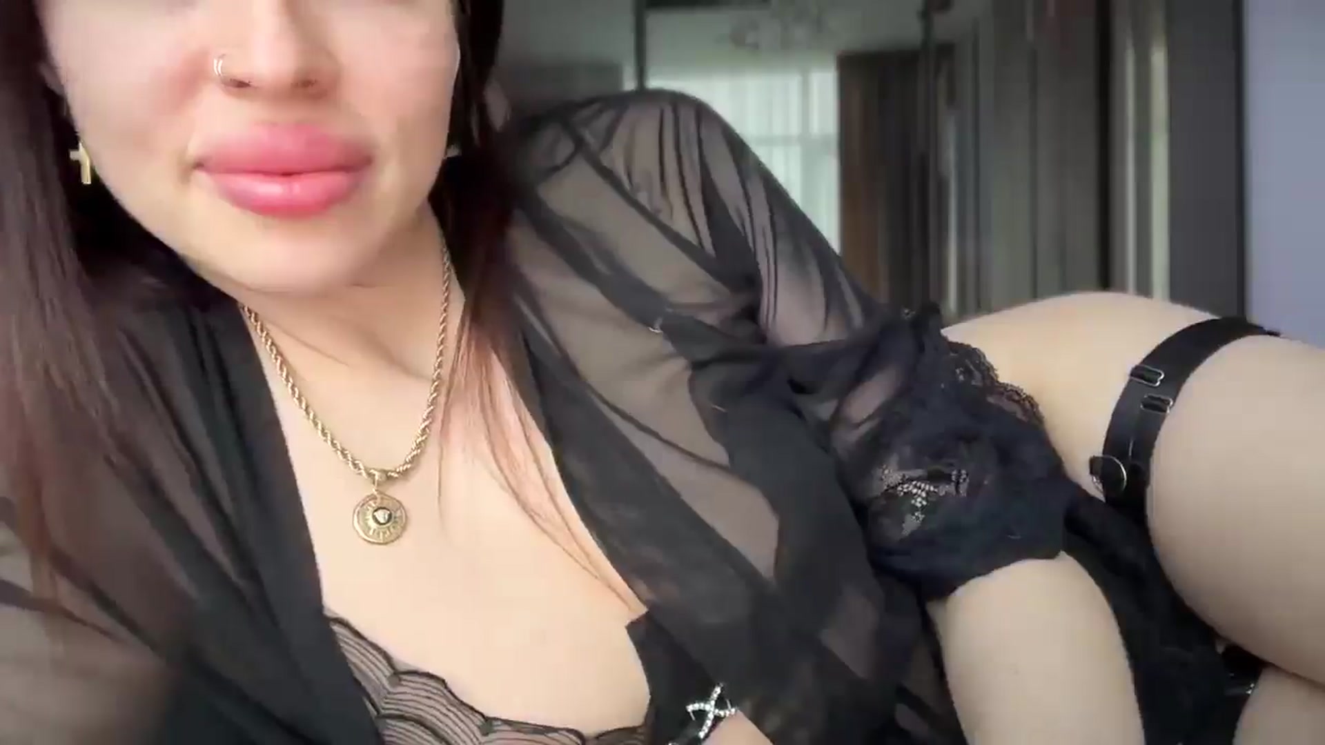 Gallery image thumbnail from UGLYGIRL_'s myfreecams stream on, 05/05/2025, 08:41 image 2 of 20