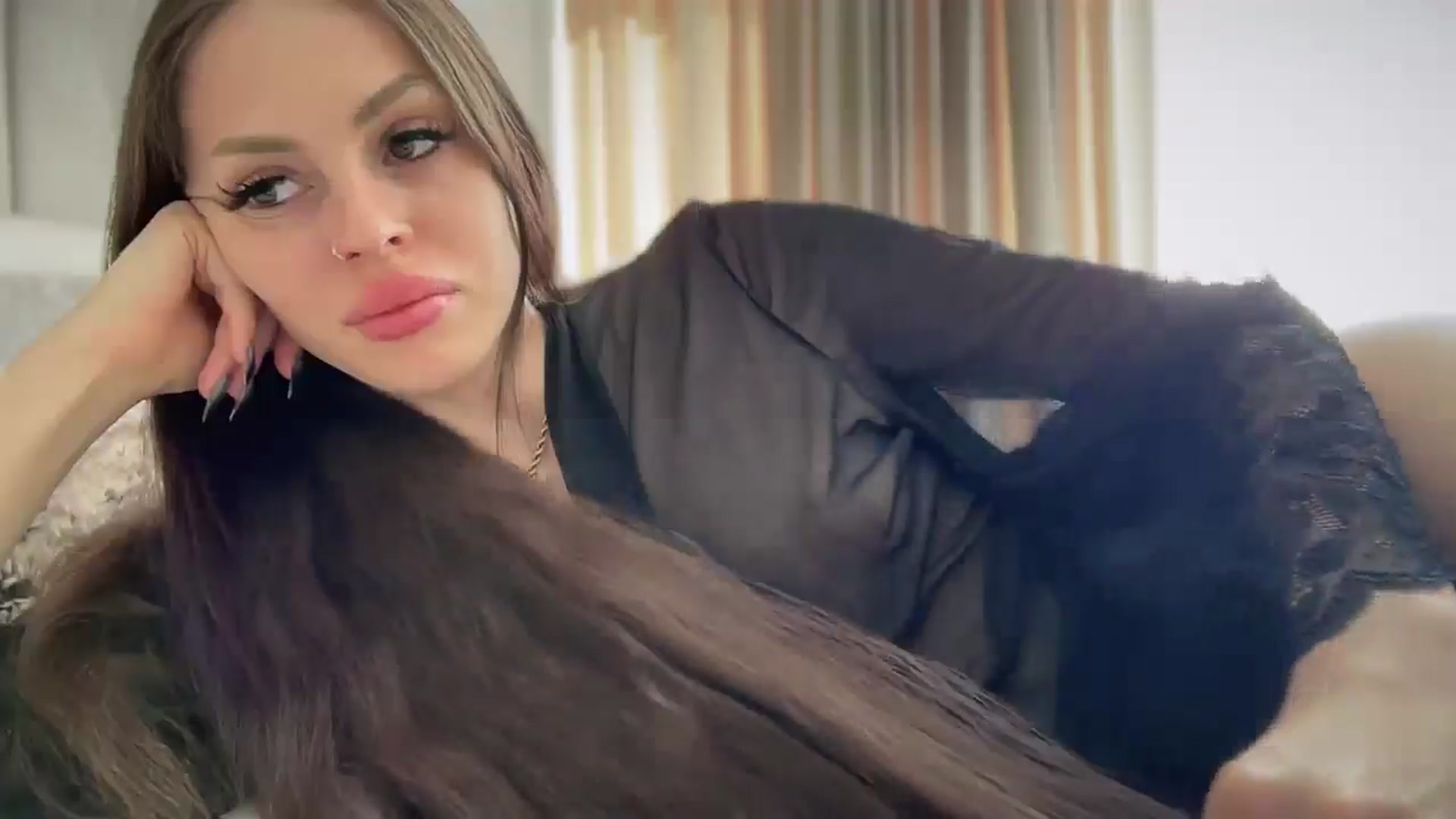 Gallery image thumbnail from UGLYGIRL_'s myfreecams stream on, 05/08/2025, 08:14 image 13 of 20