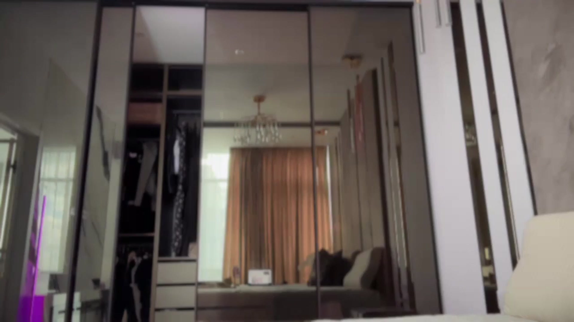 Gallery image thumbnail from UGLYGIRL_'s myfreecams stream on, 05/11/2025, 09:59 image 5 of 20