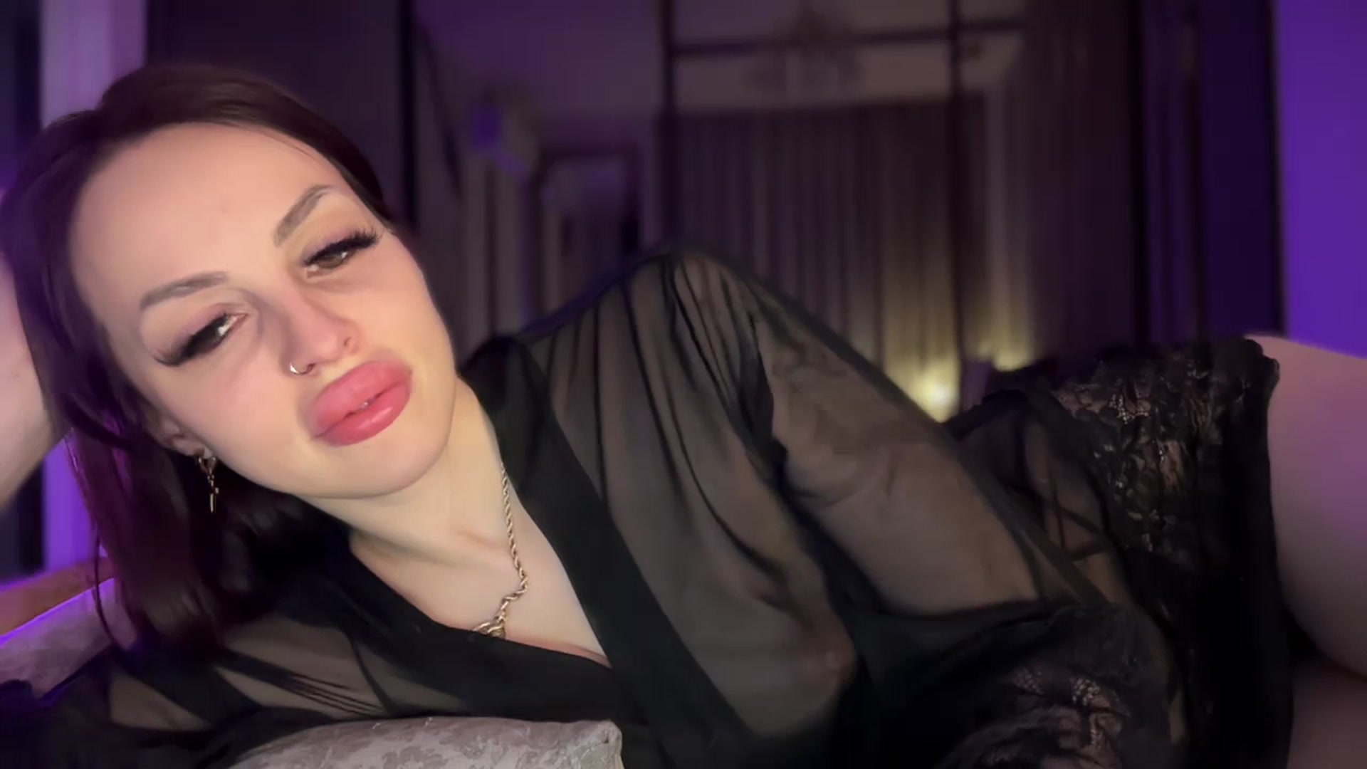 Gallery image thumbnail from UGLYGIRL_'s myfreecams stream on, 05/15/2025, 21:47 image 7 of 20