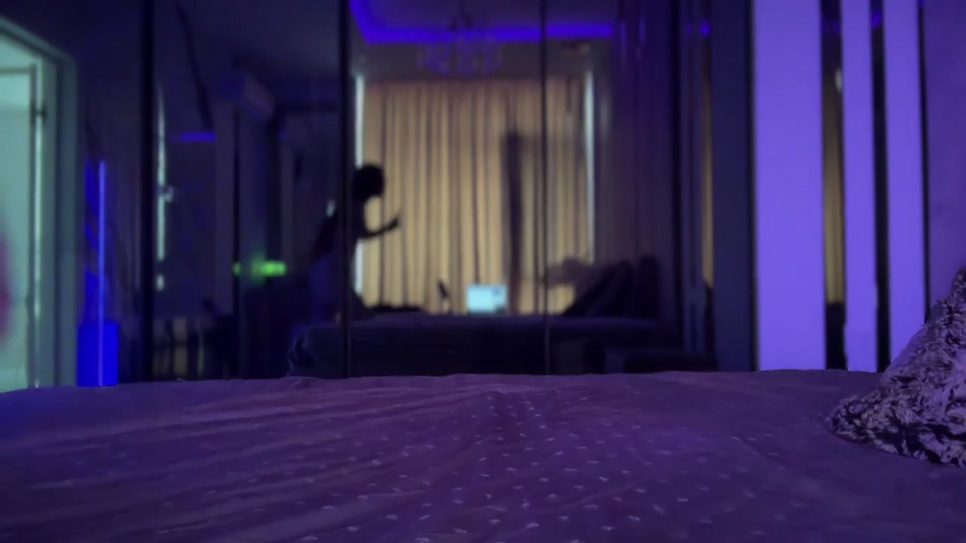 Gallery image thumbnail from UGLYGIRL_'s myfreecams stream on, 05/18/2025, 13:34 image 4 of 20