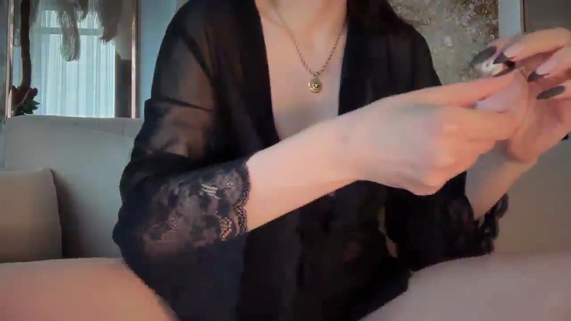 Gallery image thumbnail from UGLYGIRL_'s myfreecams stream on, 05/25/2025, 04:12 image 4 of 20