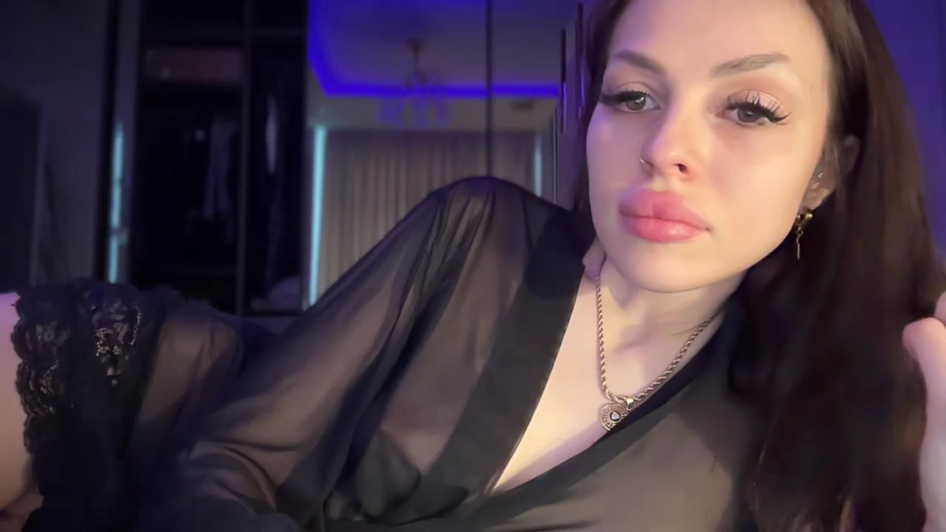 Gallery image thumbnail from UGLYGIRL_'s myfreecams stream on, 05/28/2025, 06:29 image 2 of 20
