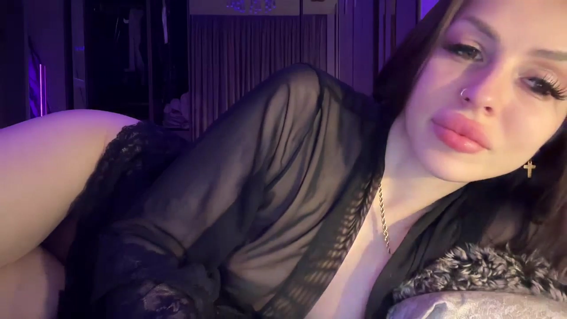 Gallery image thumbnail from UGLYGIRL_'s myfreecams stream on, 05/28/2025, 21:53 image 4 of 20