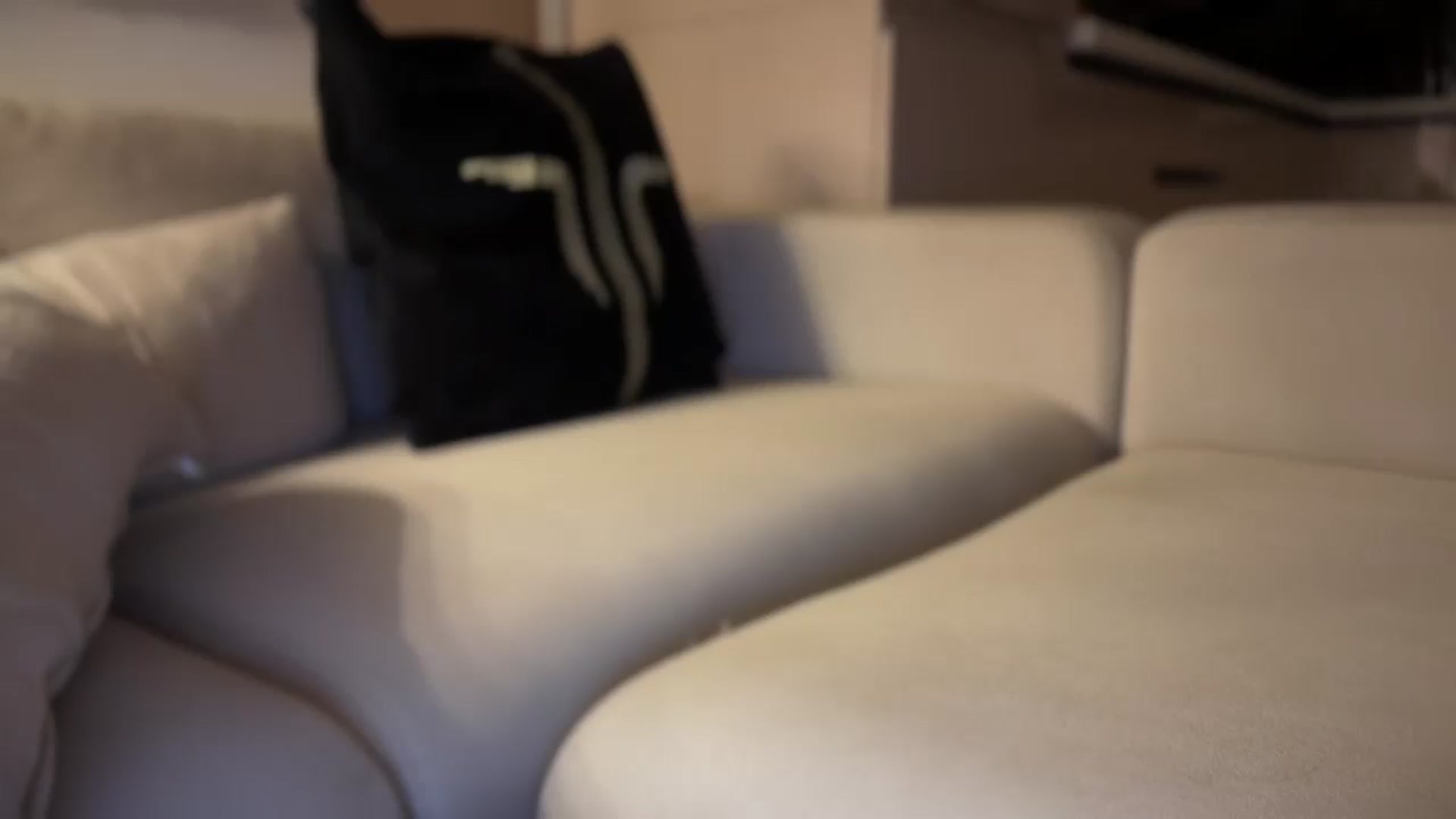 Gallery image thumbnail from UGLYGIRL_'s myfreecams stream on, 05/28/2025, 23:16 image 6 of 20