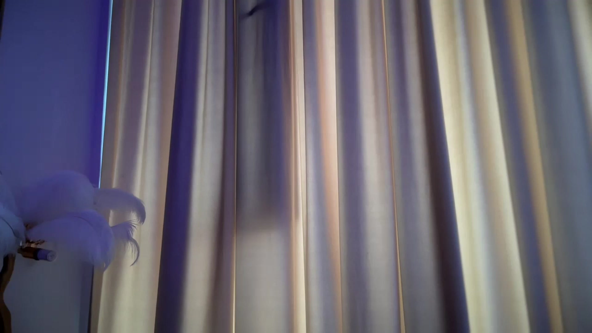 Gallery image thumbnail from UGLYGIRL_'s myfreecams stream on, 06/04/2025, 13:04 image 19 of 20