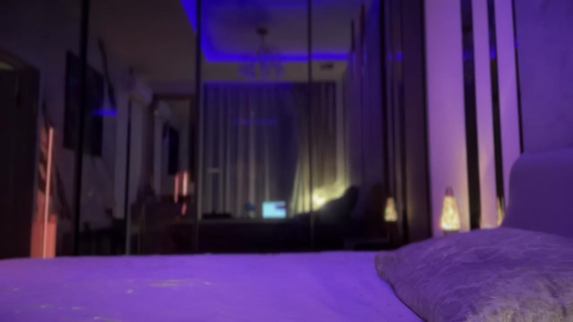 Gallery image thumbnail from UGLYGIRL_'s myfreecams stream on, 06/04/2025, 22:17 image 17 of 20
