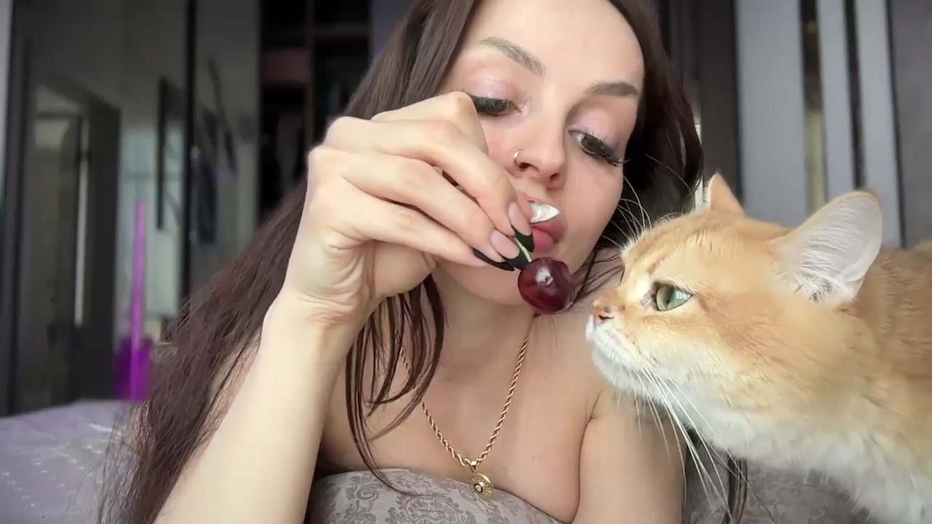 Gallery image thumbnail from UGLYGIRL_'s myfreecams stream on, 06/05/2025, 12:16 image 4 of 20