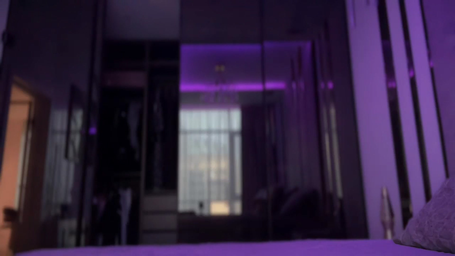 Gallery image thumbnail from UGLYGIRL_'s myfreecams stream on, 06/05/2025, 19:12 image 1 of 20