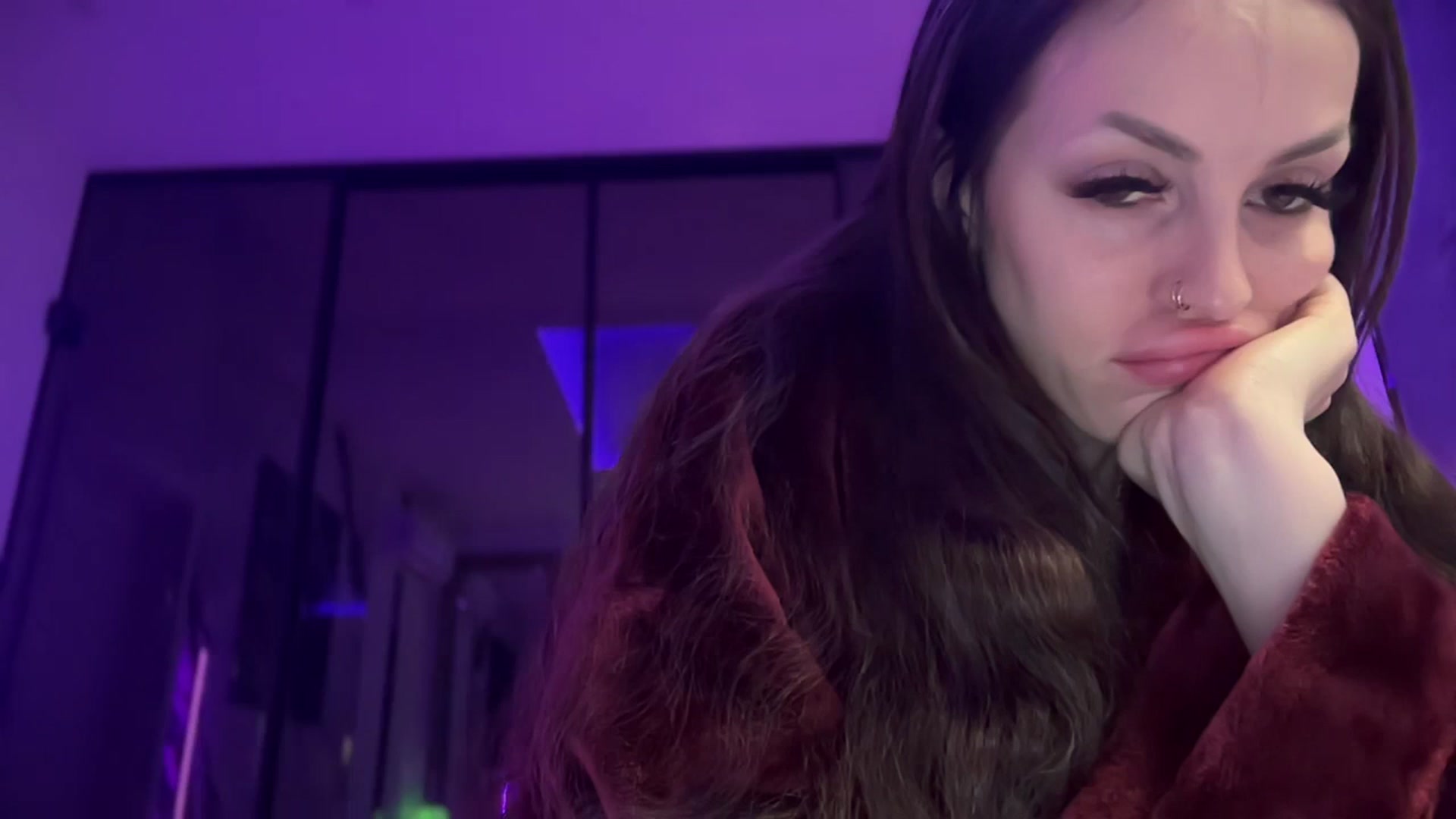 Gallery image thumbnail from UGLYGIRL_'s myfreecams stream on, 06/13/2025, 03:15 image 15 of 20